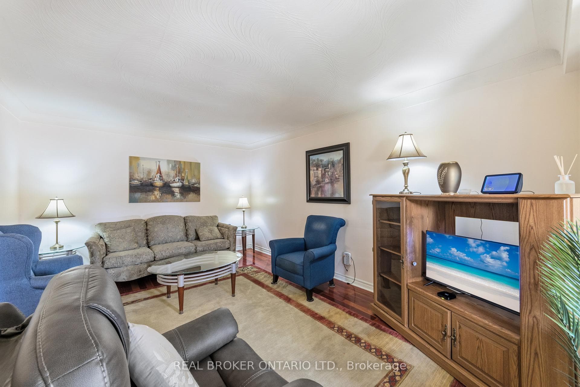 122 Green Cedar Drive photo 13