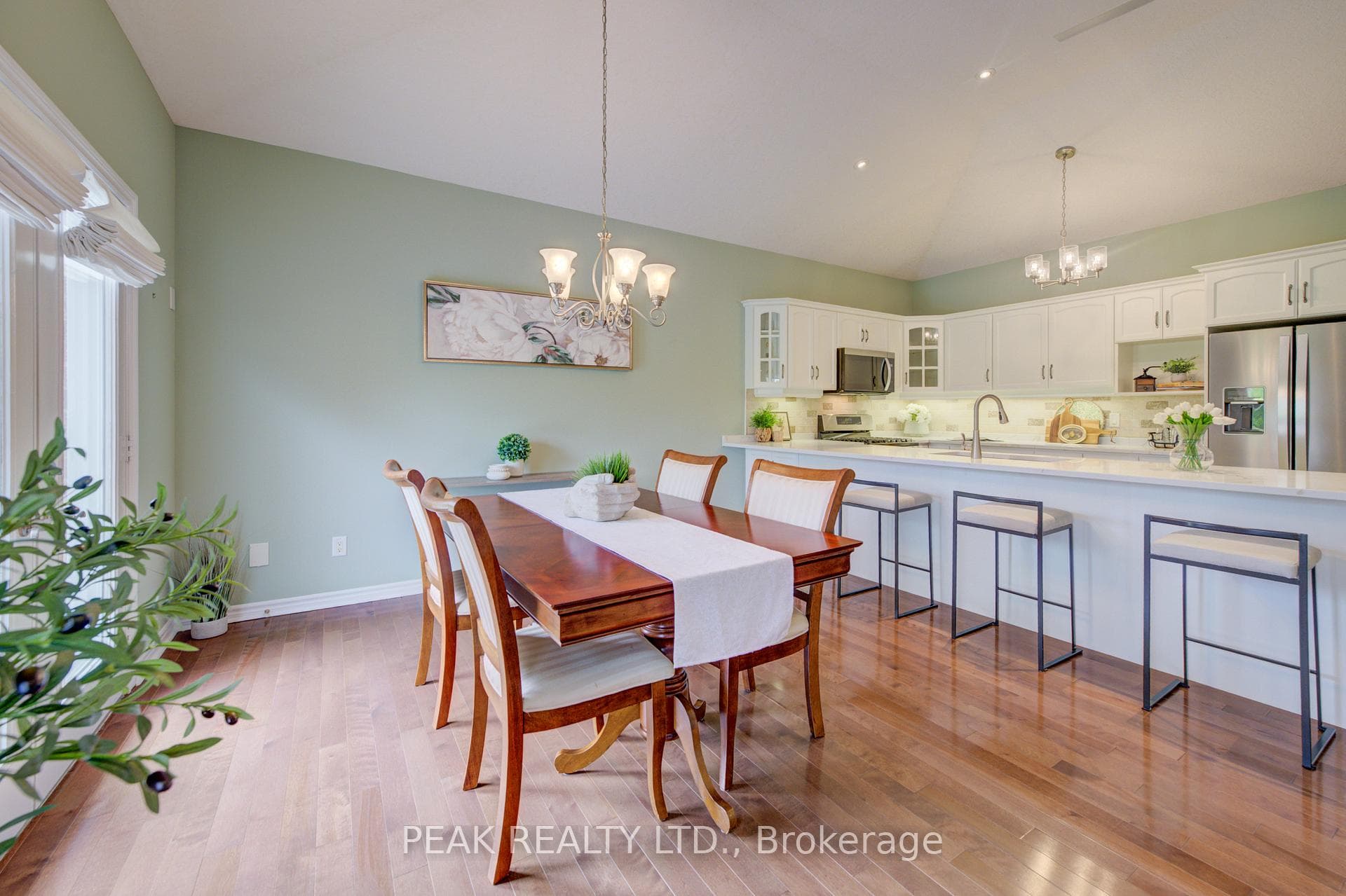 148 Devonshire Drive photo 10