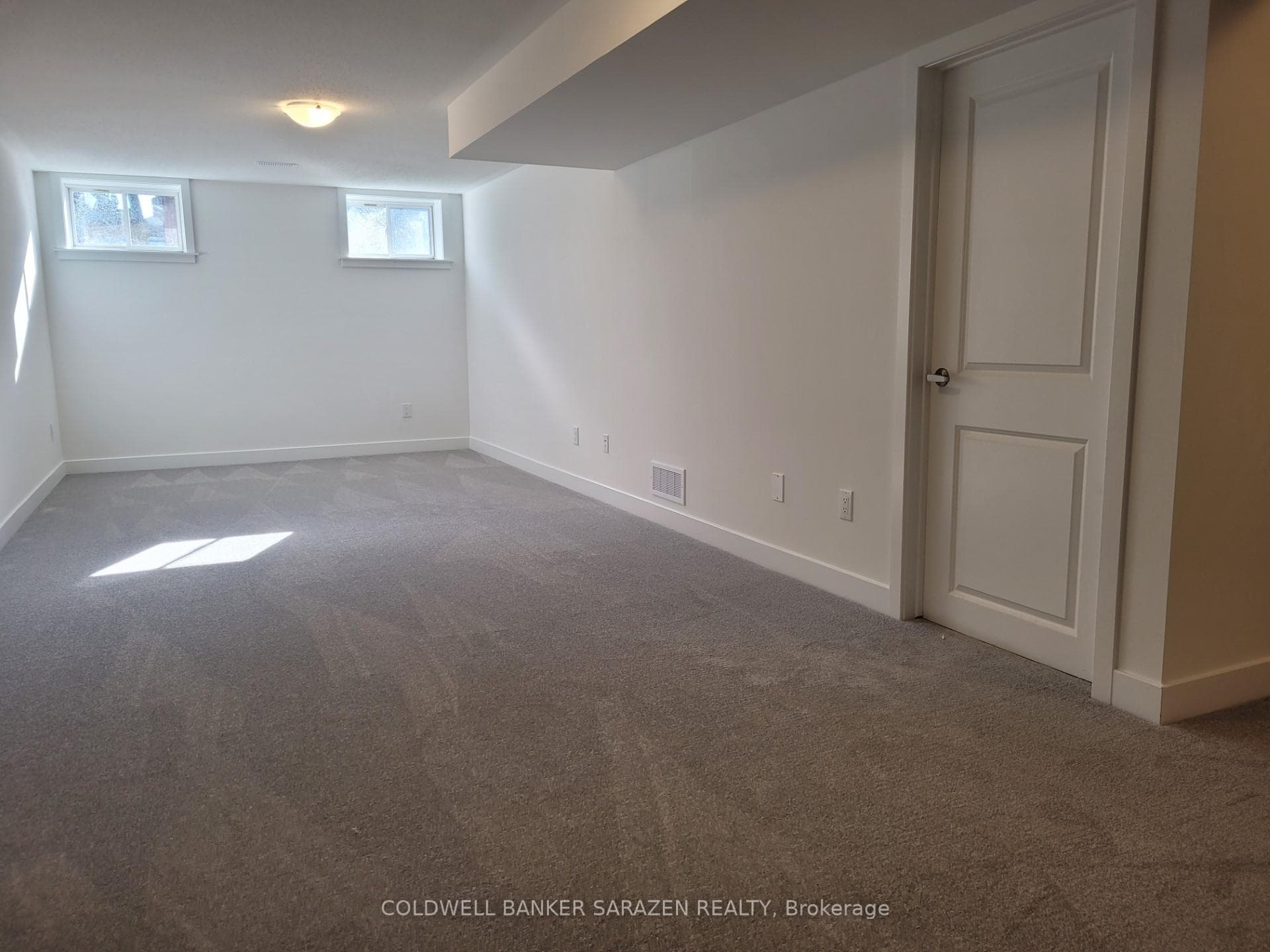 618 Rathburn Lane photo 24