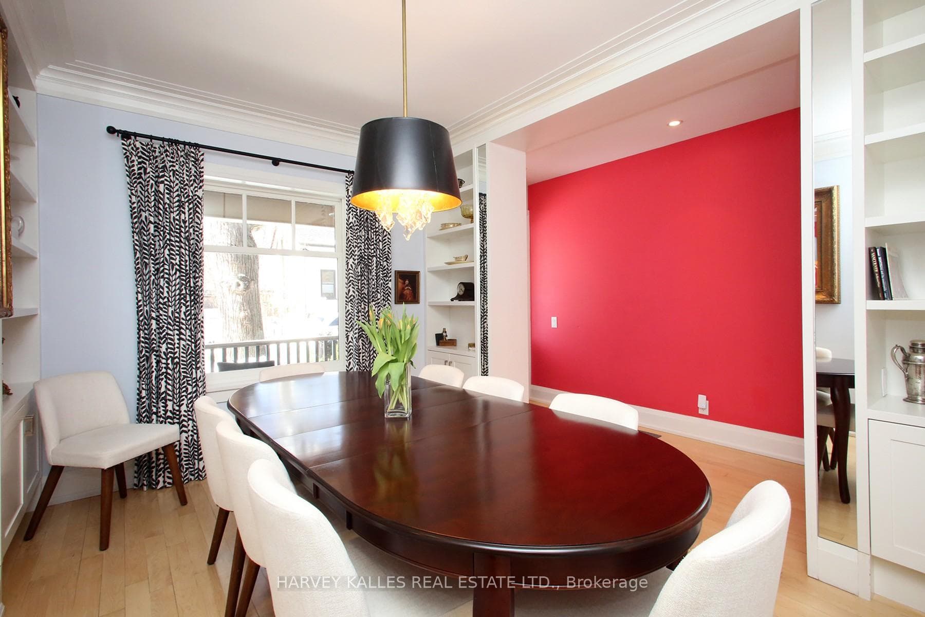 431 Sumach Street photo 11