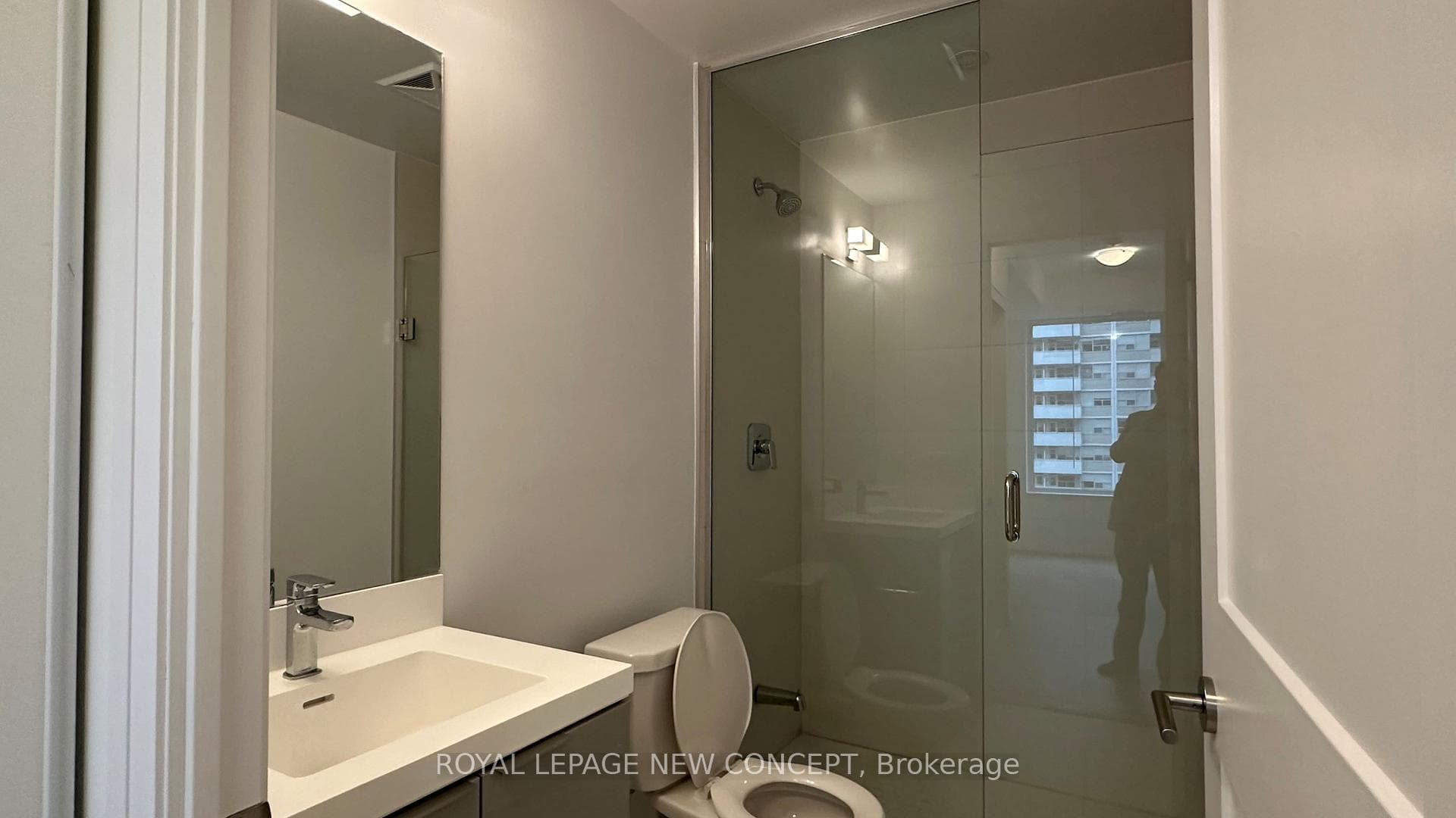 50 Dunfield Avenue Unit 620 photo 15