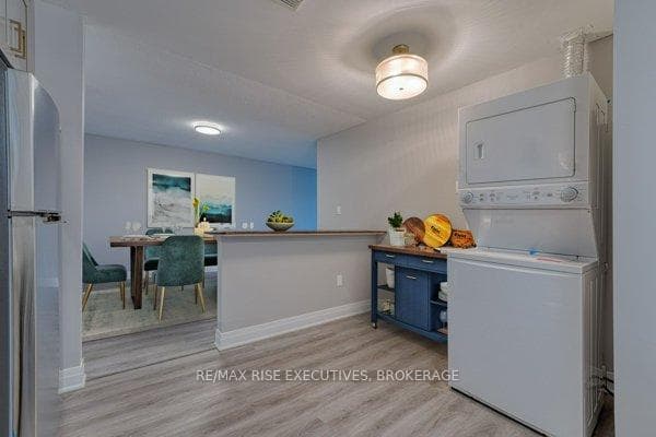 1344 BRACKENWOOD Crescent Unit 1 photo 7