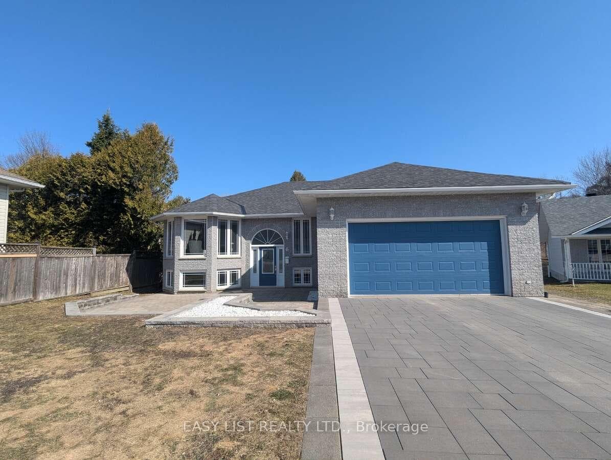 6 Gagnon Court photo 1