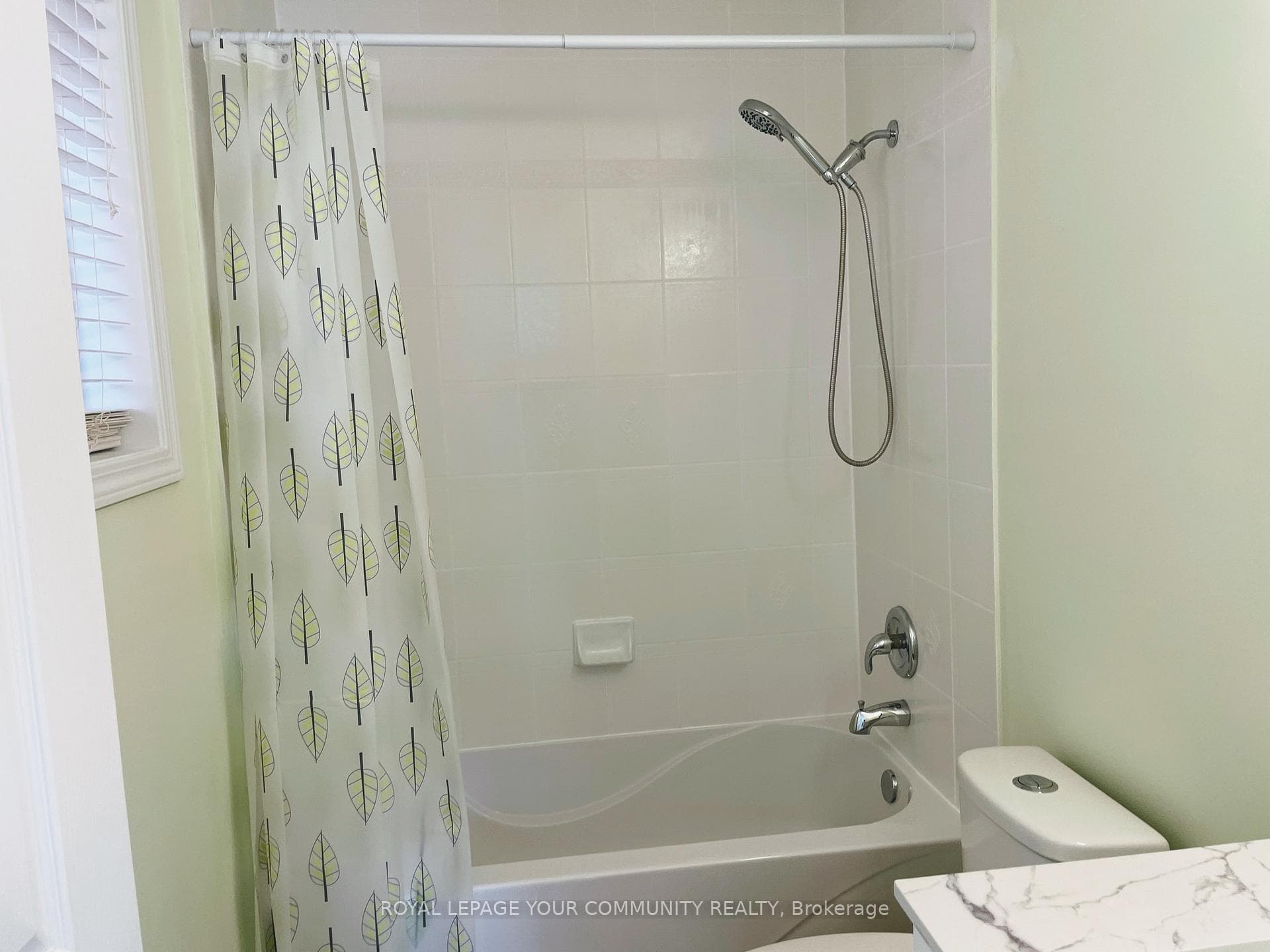 24 Sun King Crescent Unit main photo 20