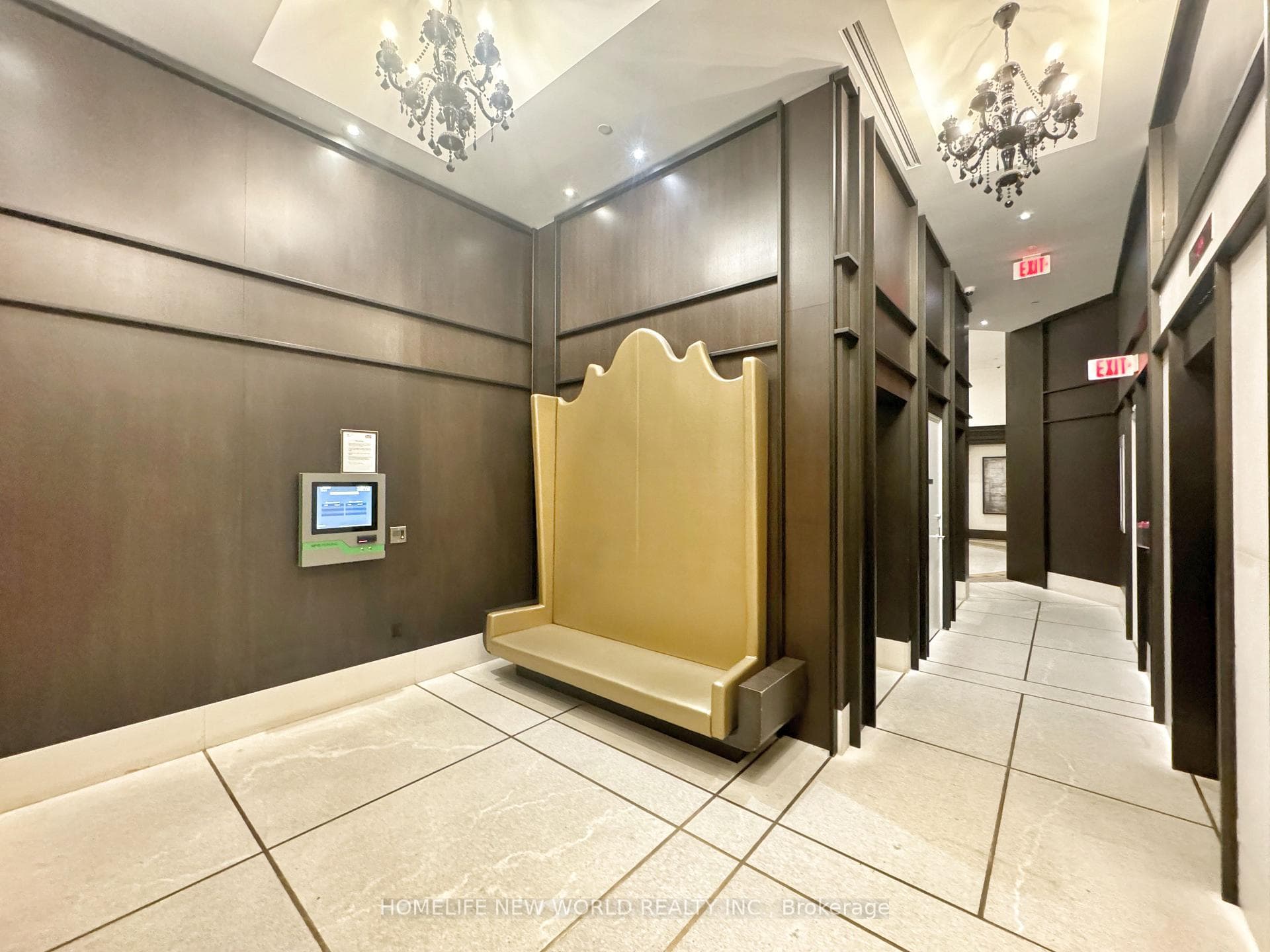 197 Yonge Street Unit 2907 photo 8