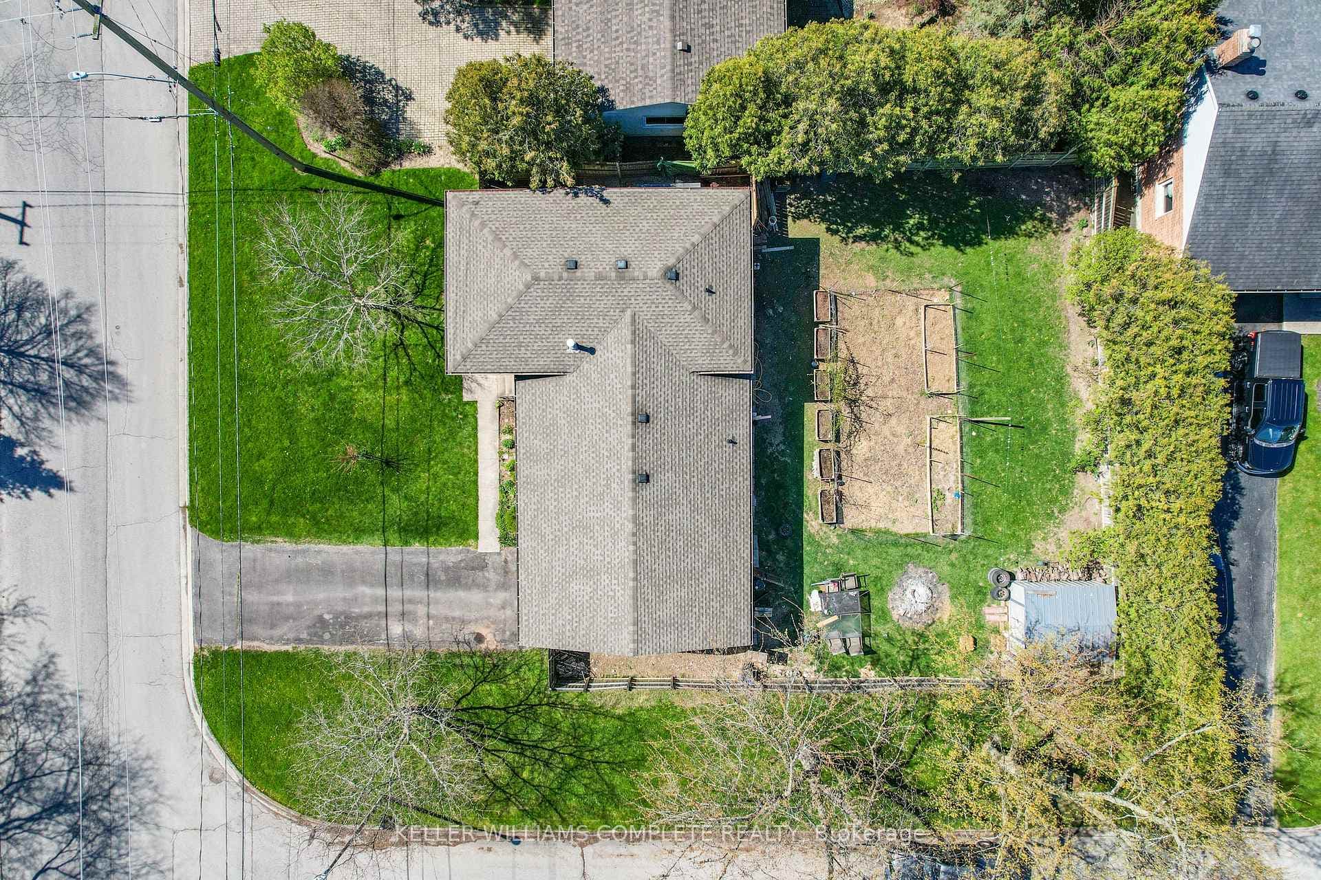 121 Wade Road photo 15
