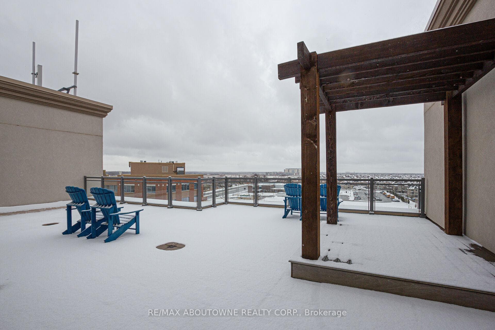 2486 Old Bronte Road Unit 703 photo 28