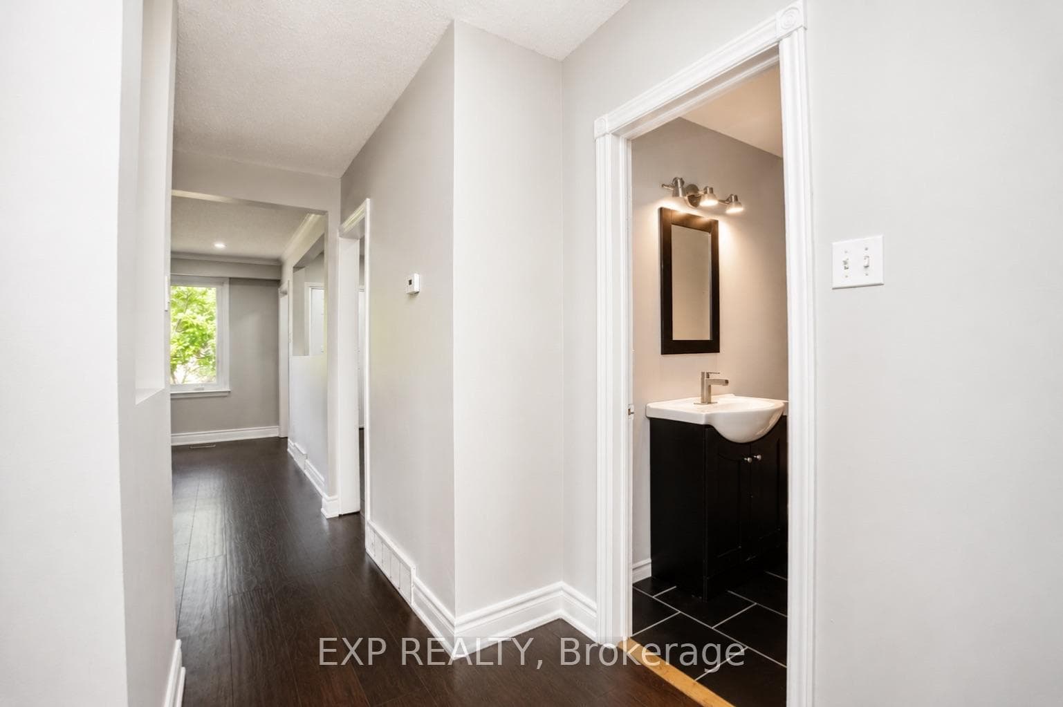 1202 Sun Valley Court photo 11