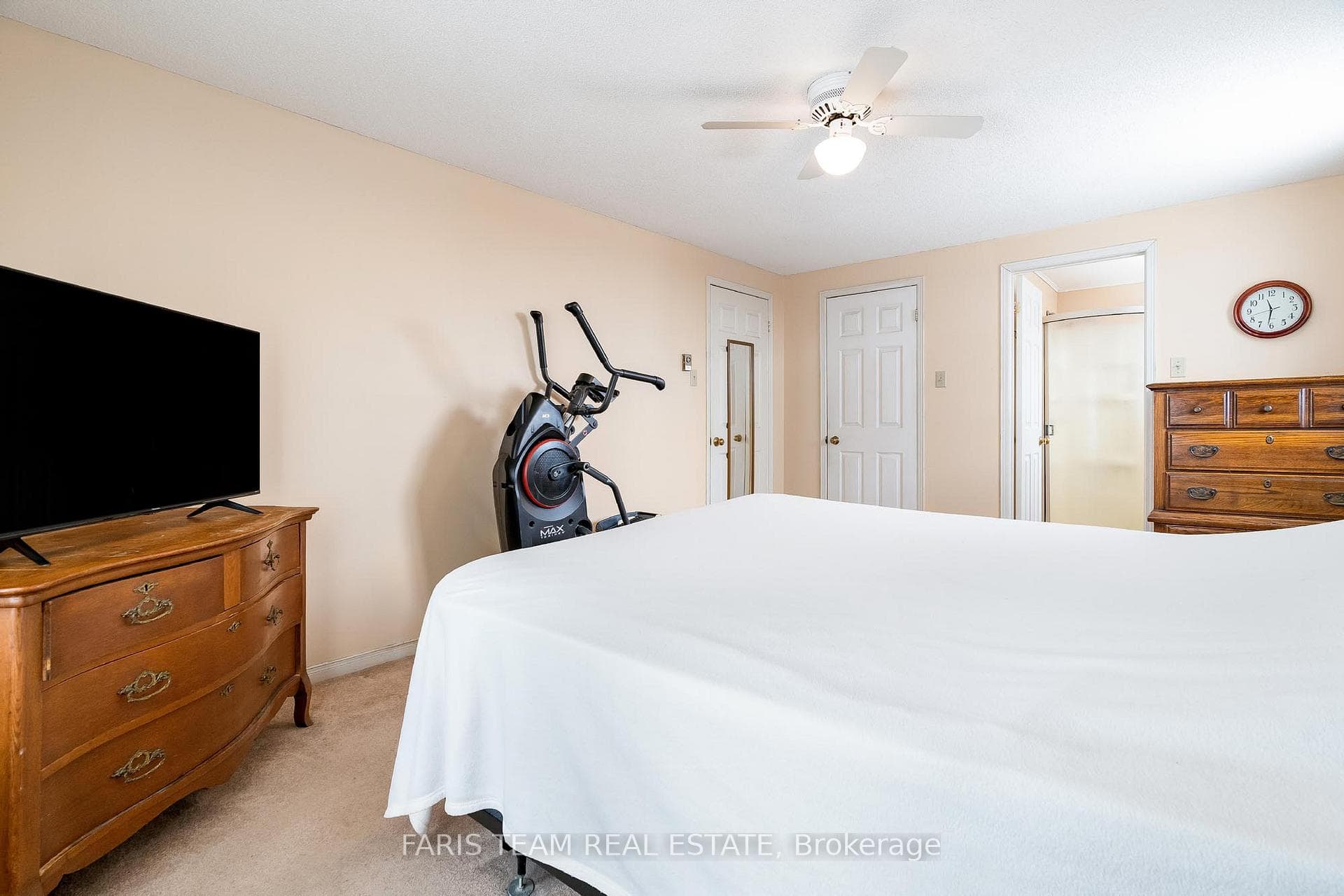 43 Royal Oak Drive photo 10