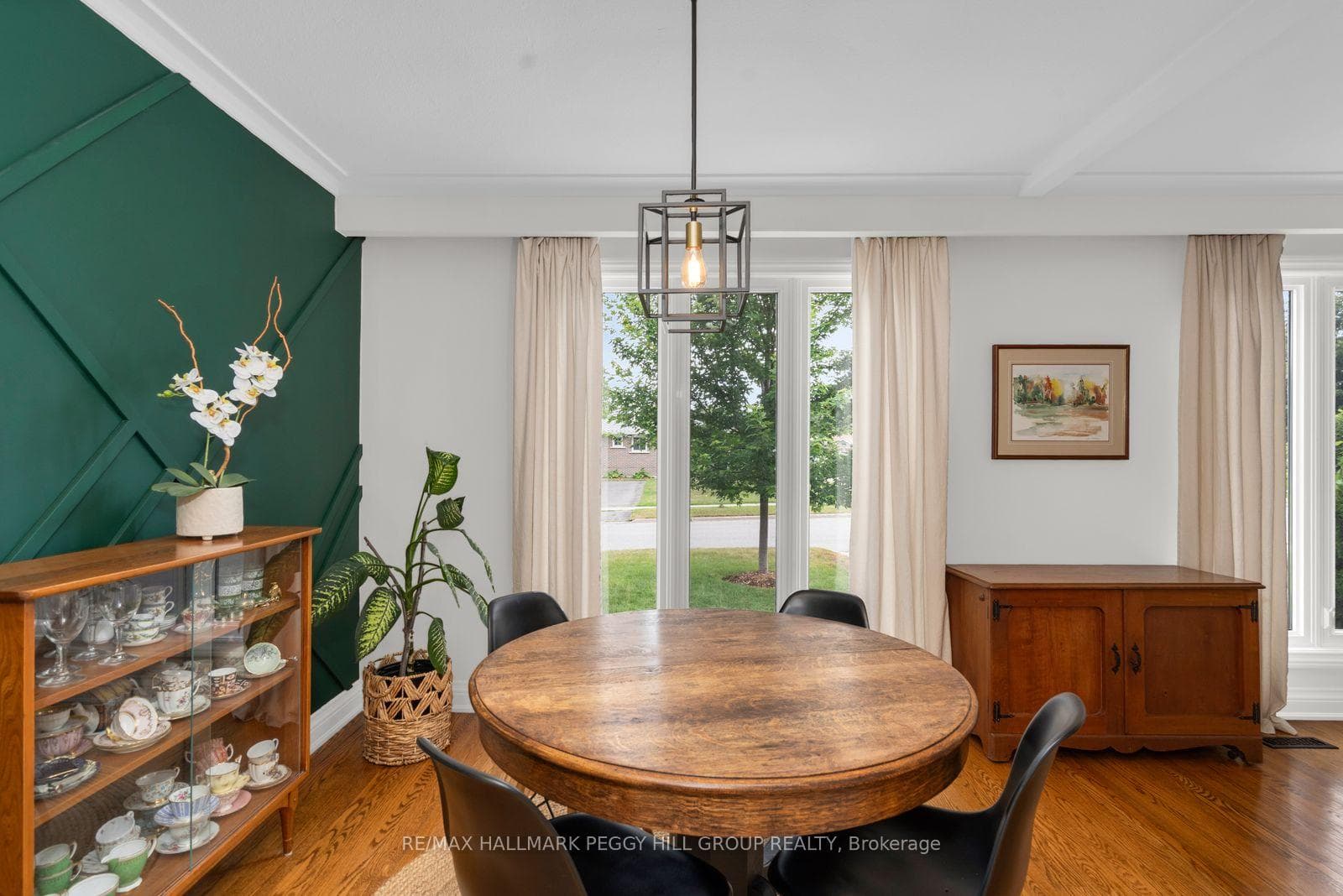 184 Woodland Drive photo 3