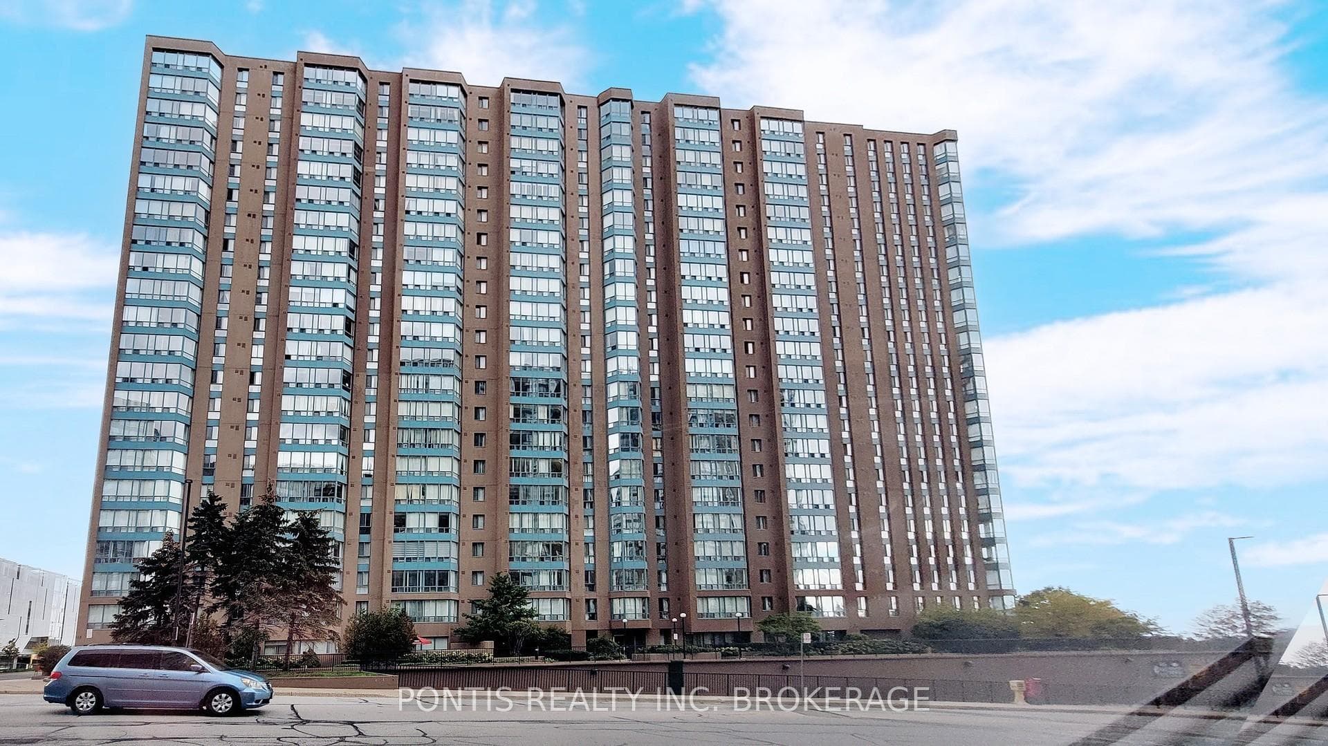 115 Hillcrest Avenue Unit 2015 photo 1