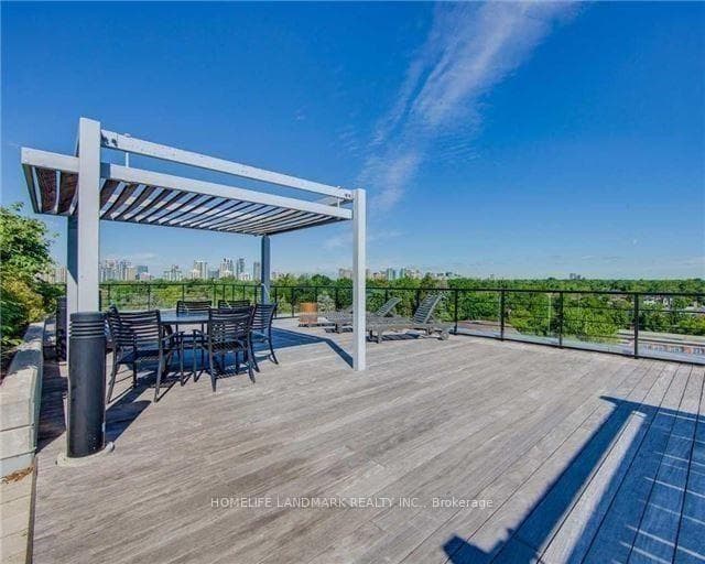 21 Clairtrell Road Unit 411 photo 15