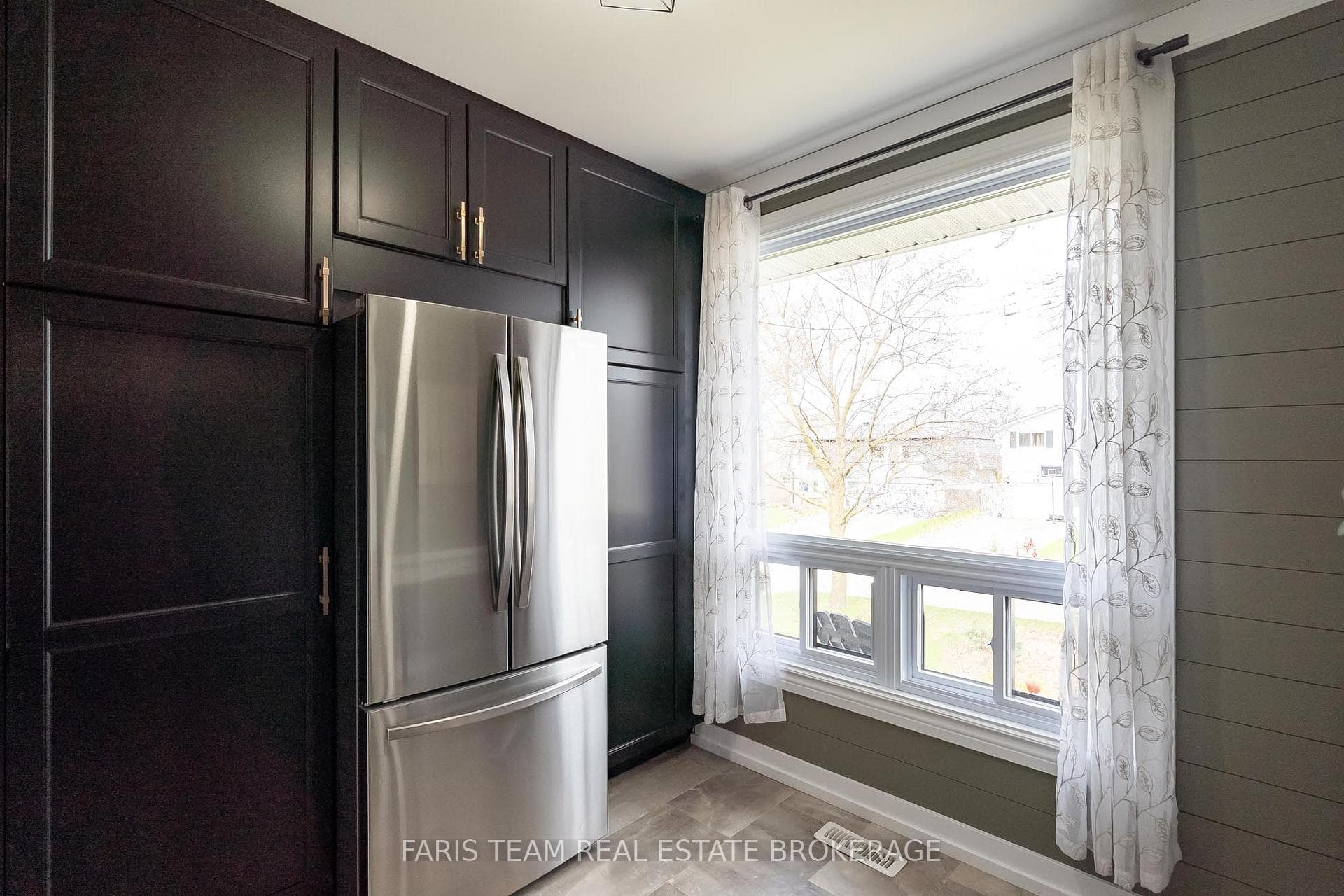 20 Carol Road photo 9