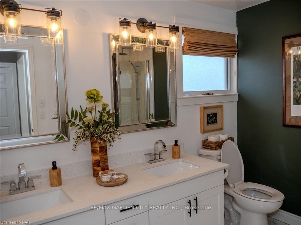 17 Gordon Place photo 13