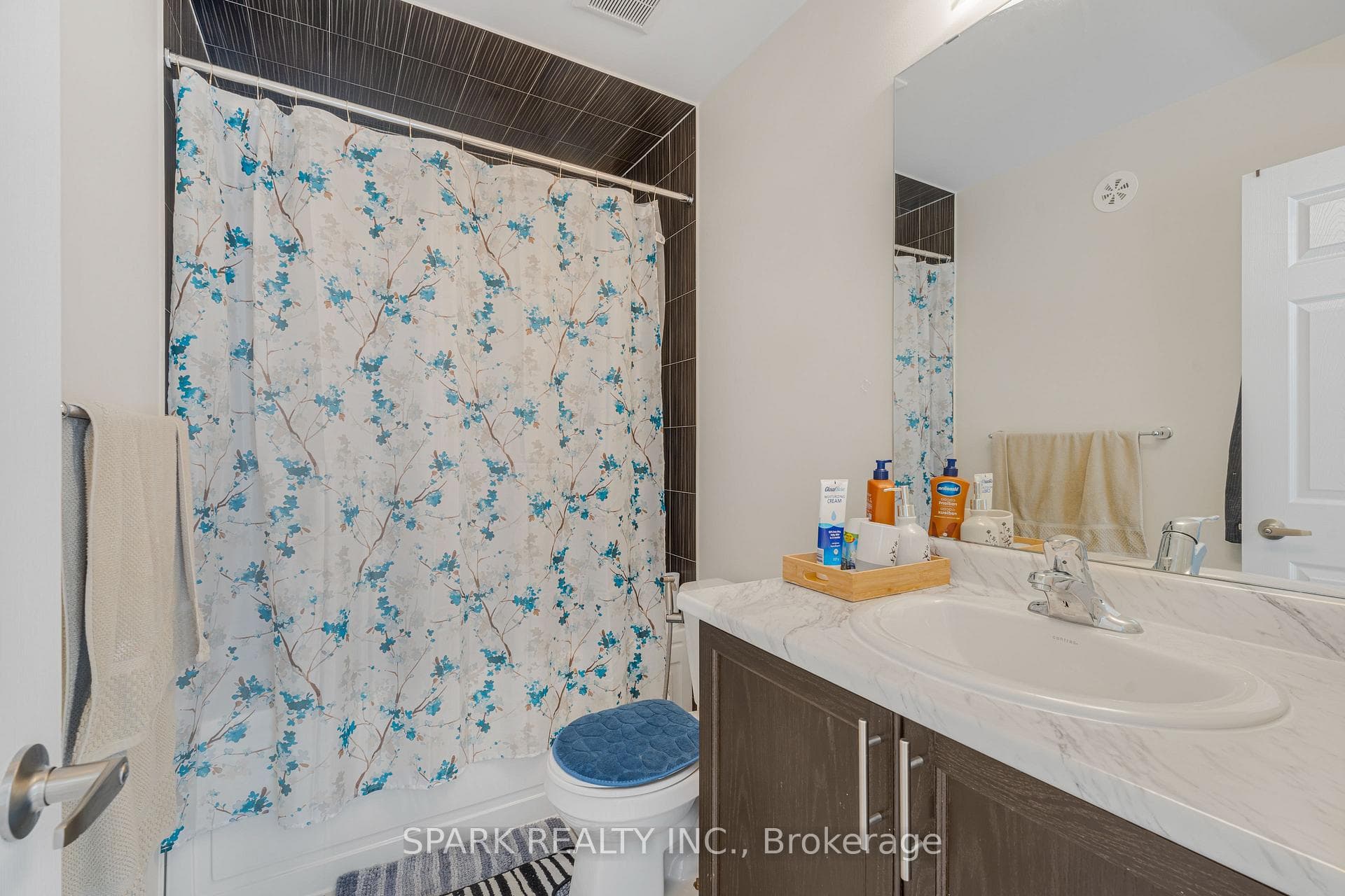 226 Melody Lane photo 27