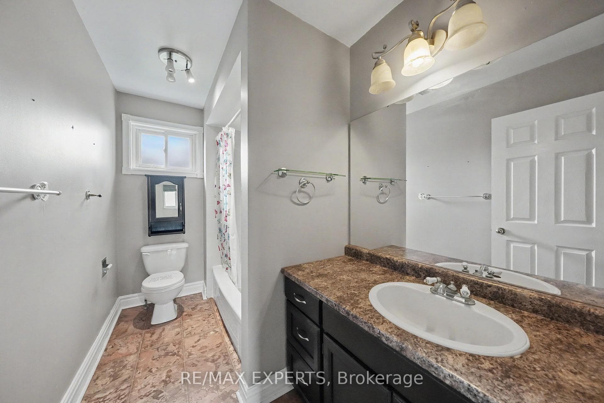 45 Blair Crescent photo 21