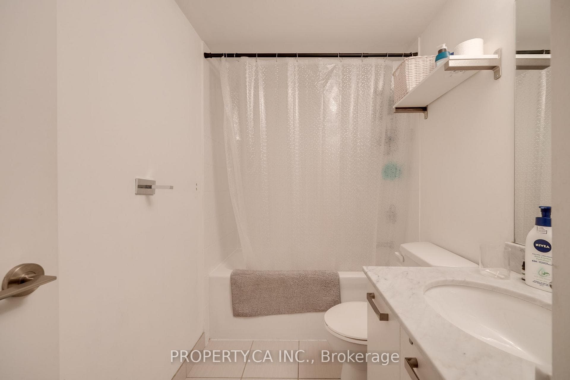 36 Lisgar Street Unit 730W photo 12