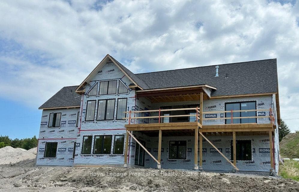 1567 Clearview Road photo 4