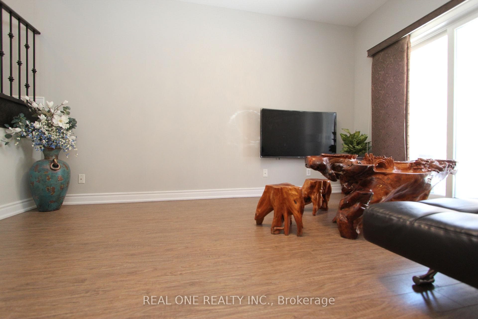 10 Cox Boulevard Unit 25 photo 2