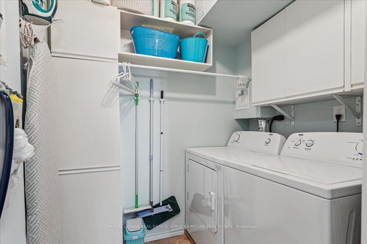 20 Cherrytree Drive Unit 604 photo 32