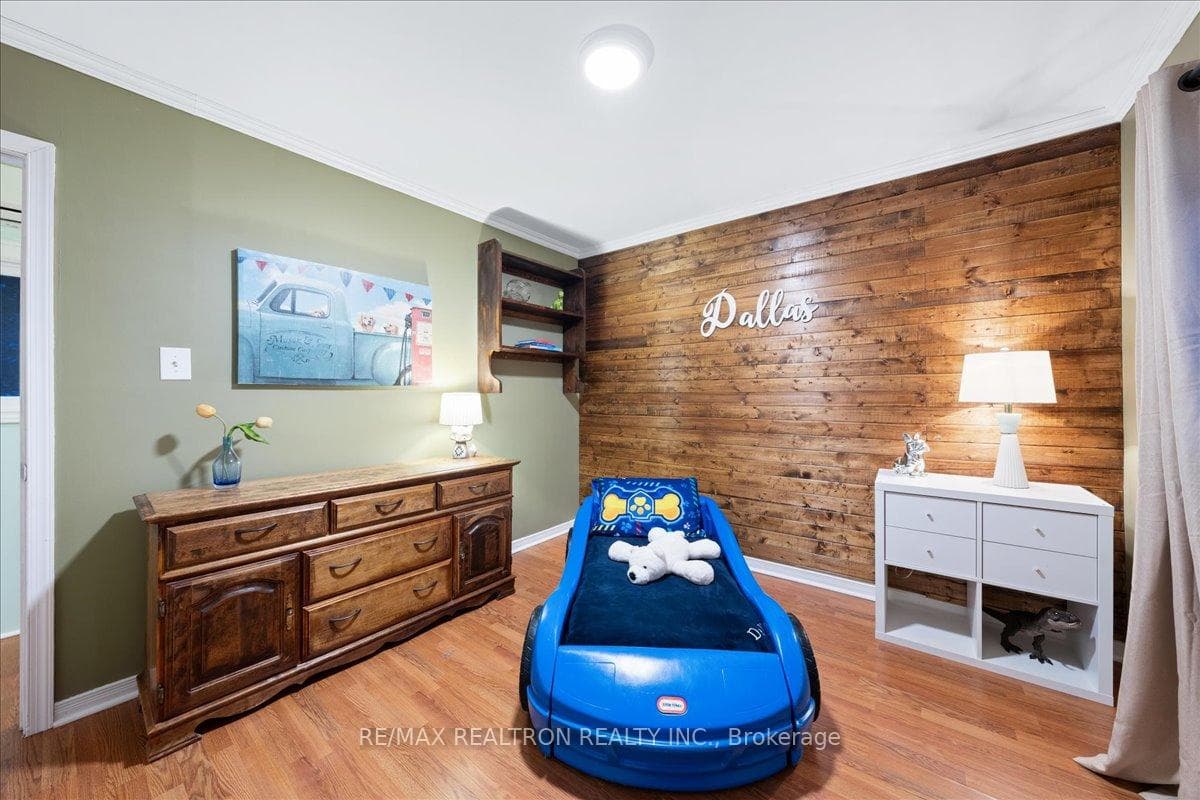 18 Hadden Road photo 30
