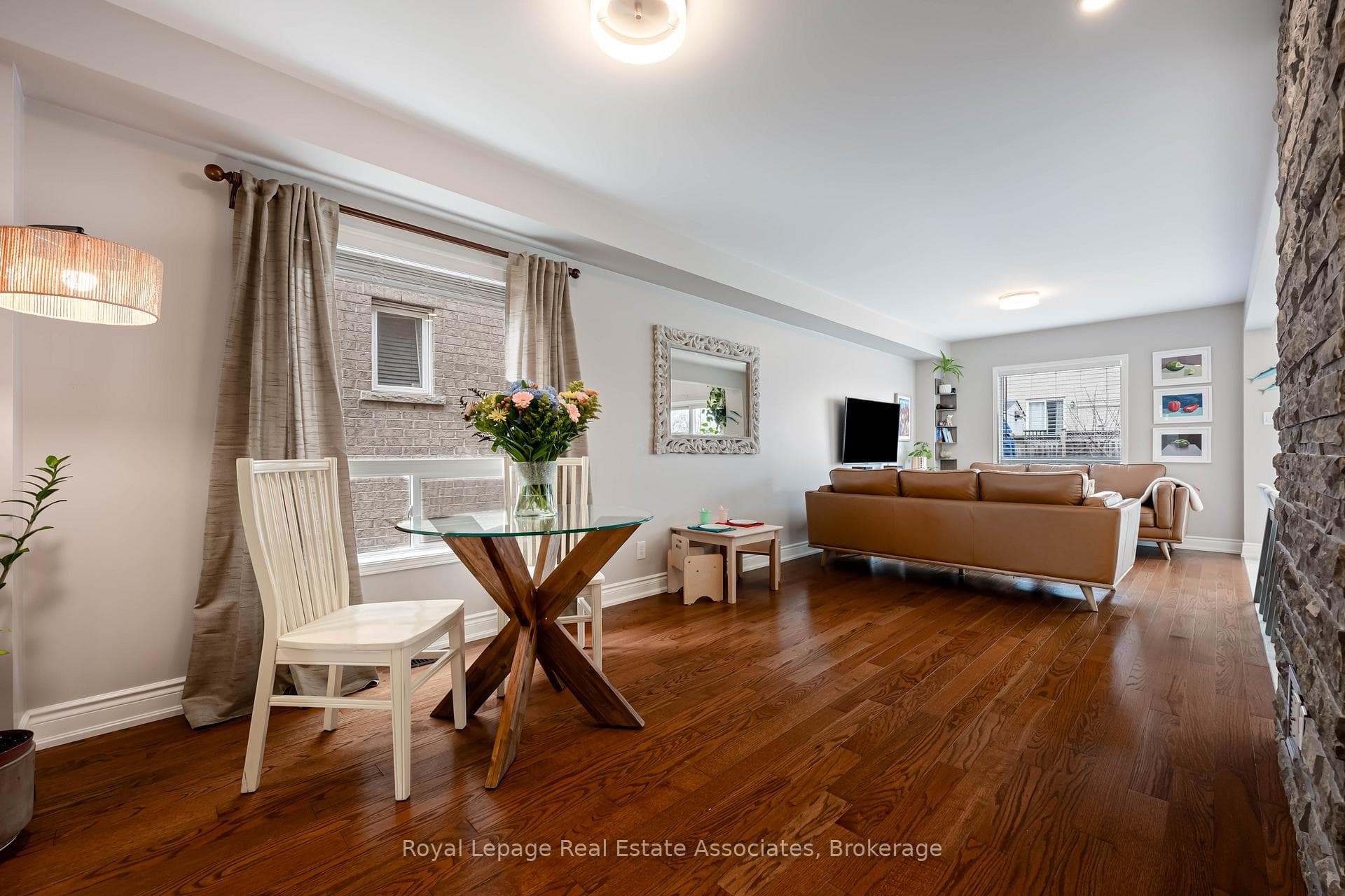3867 Stardust Drive photo 24