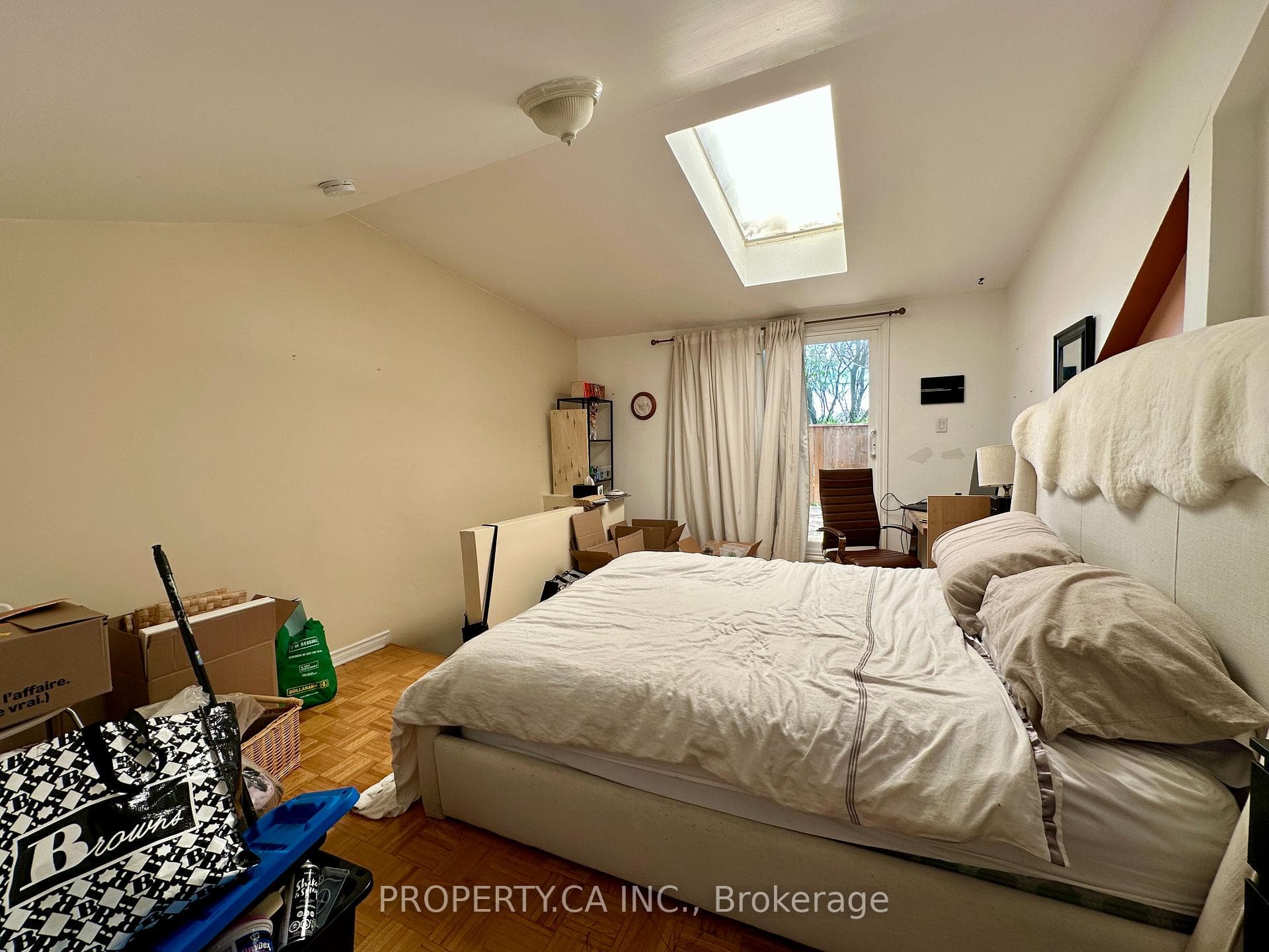 129 Munro Street Unit Upper photo 15