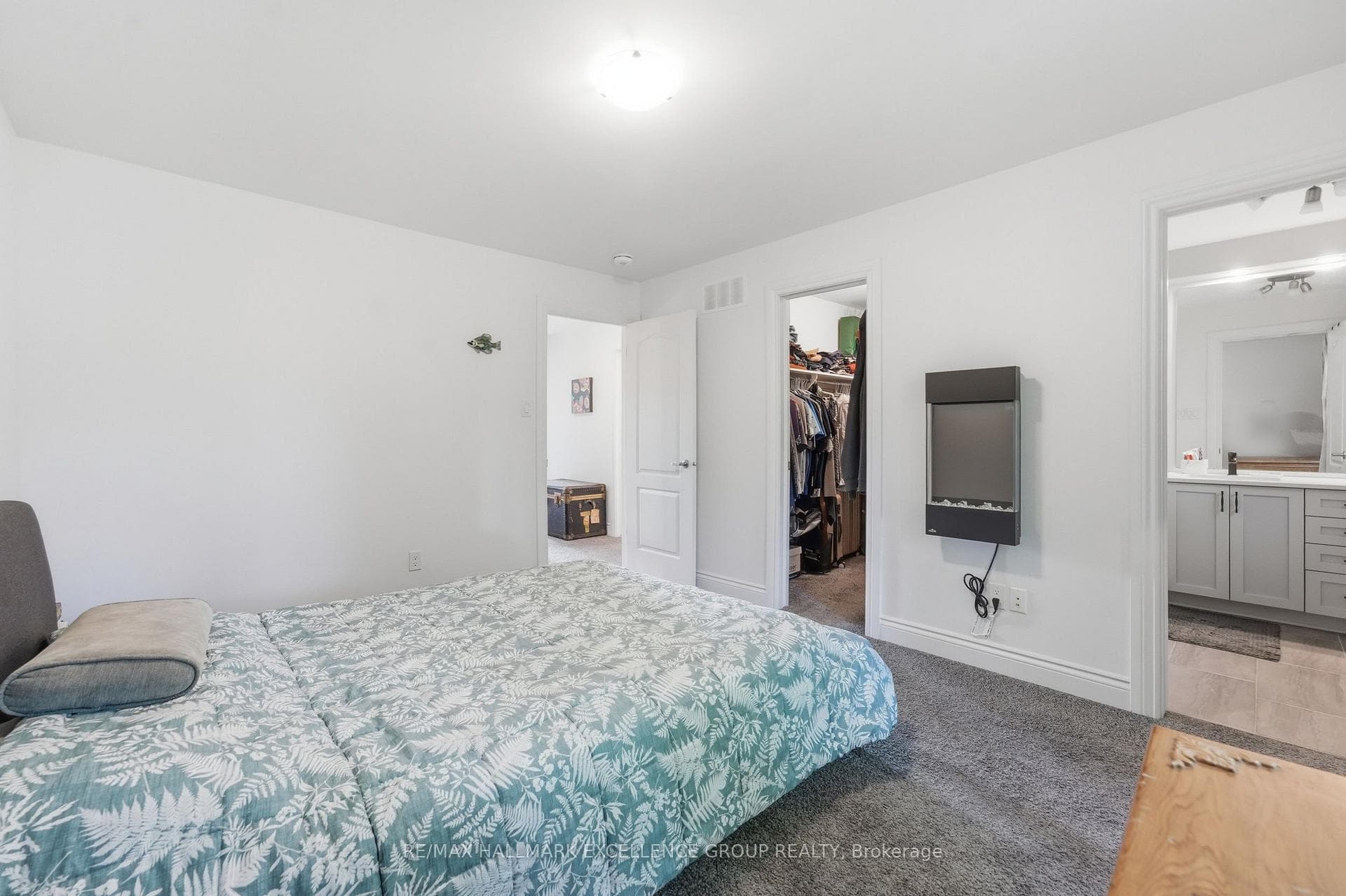 241 Dion Avenue photo 30