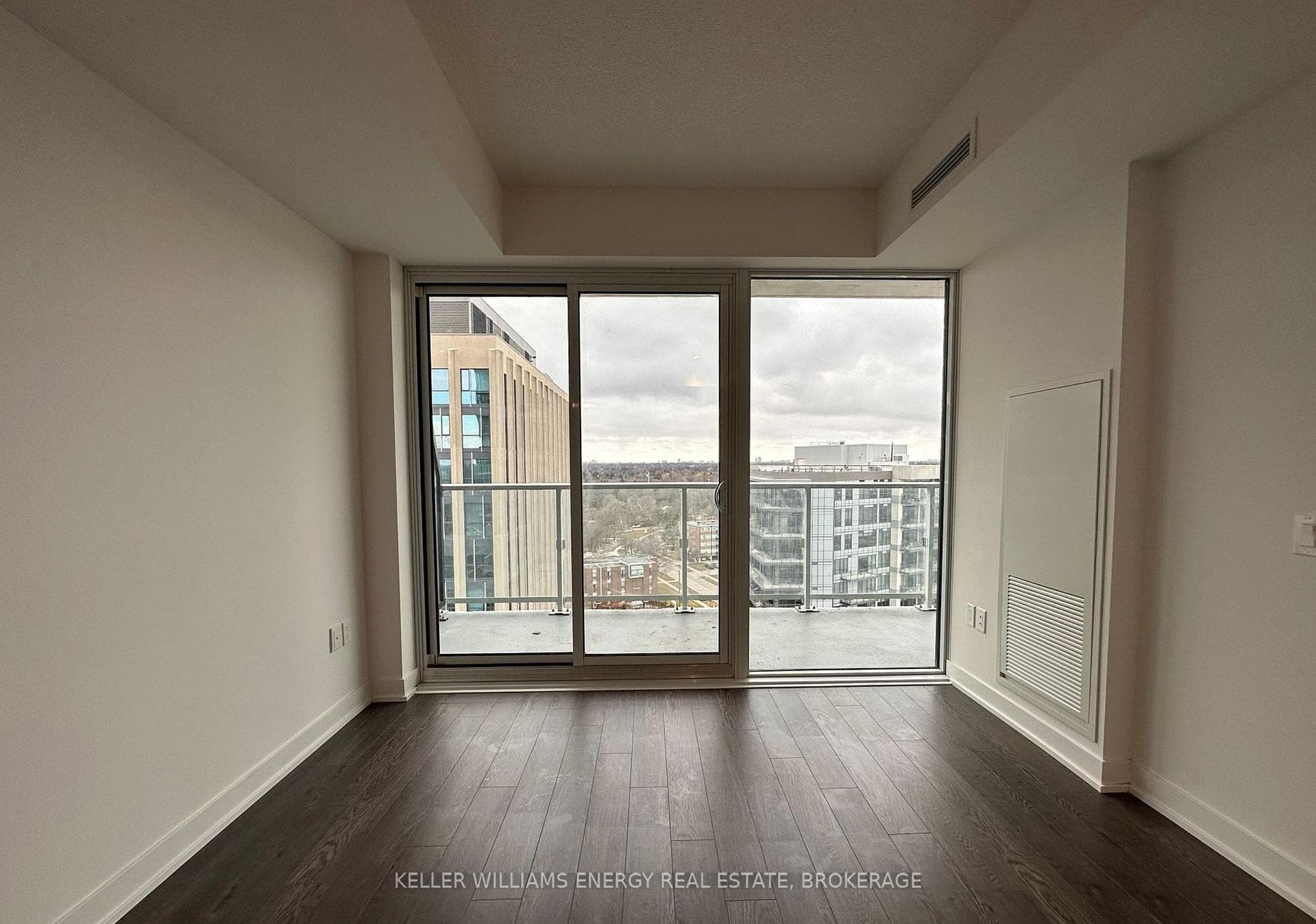 50 O'Neill Road Unit 1208 photo 9