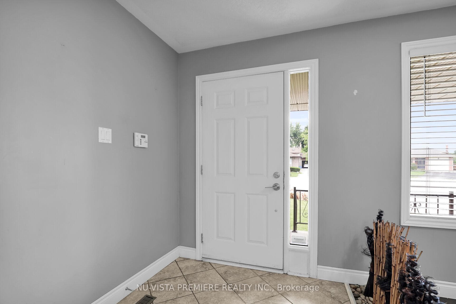 1180 Delphi Place photo 6