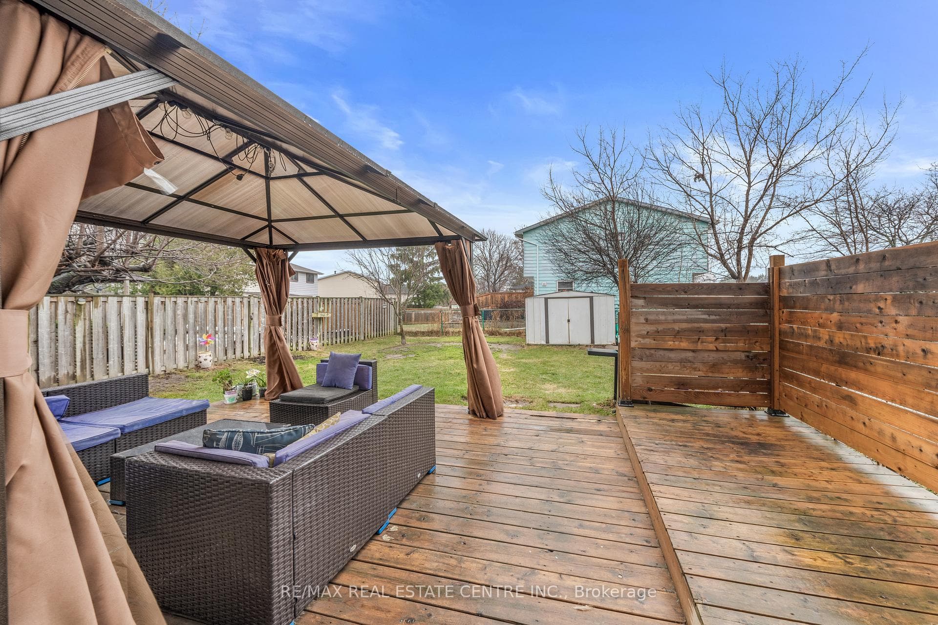 101 Griselda Crescent photo 41