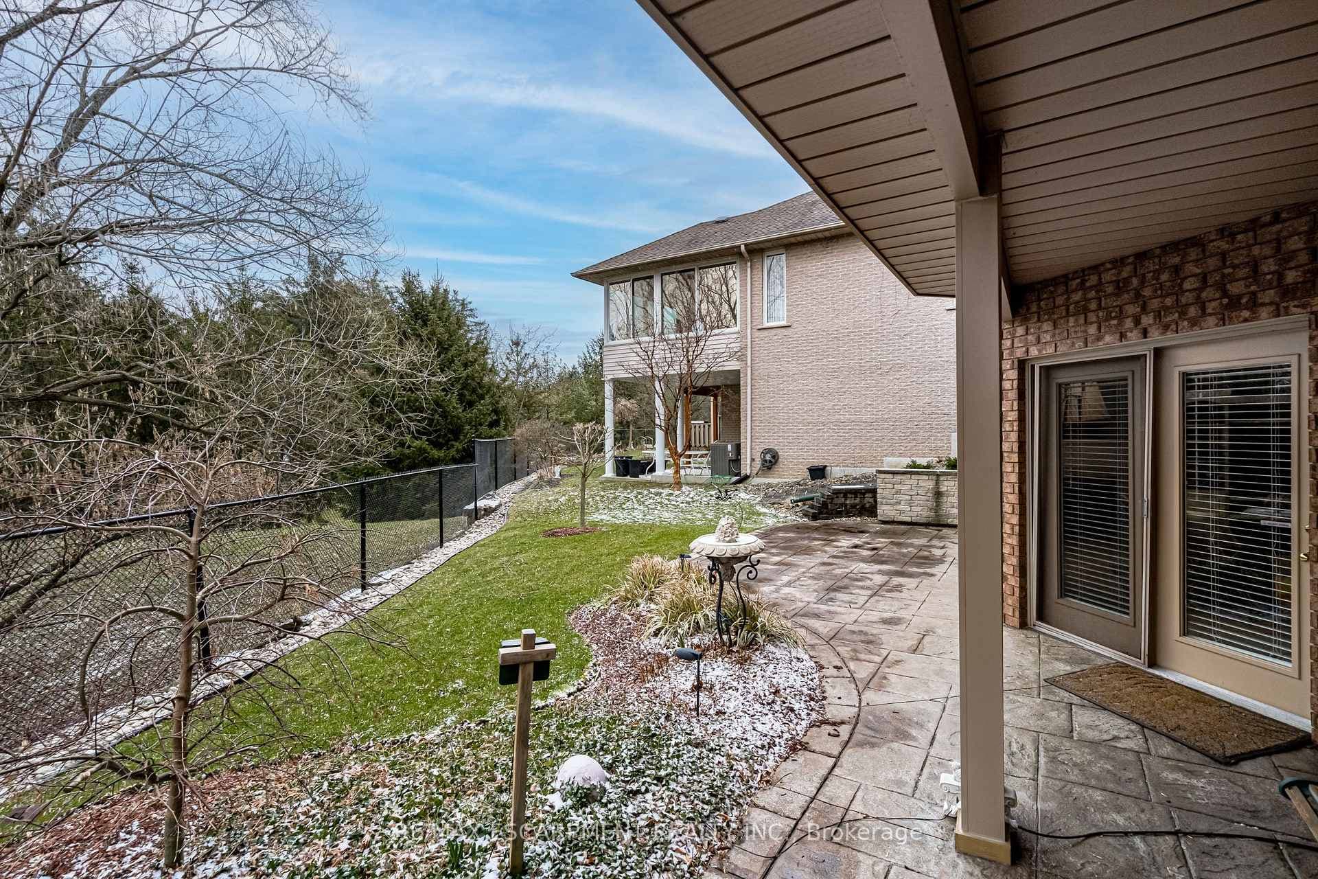 7 Gillespie Crescent photo 36