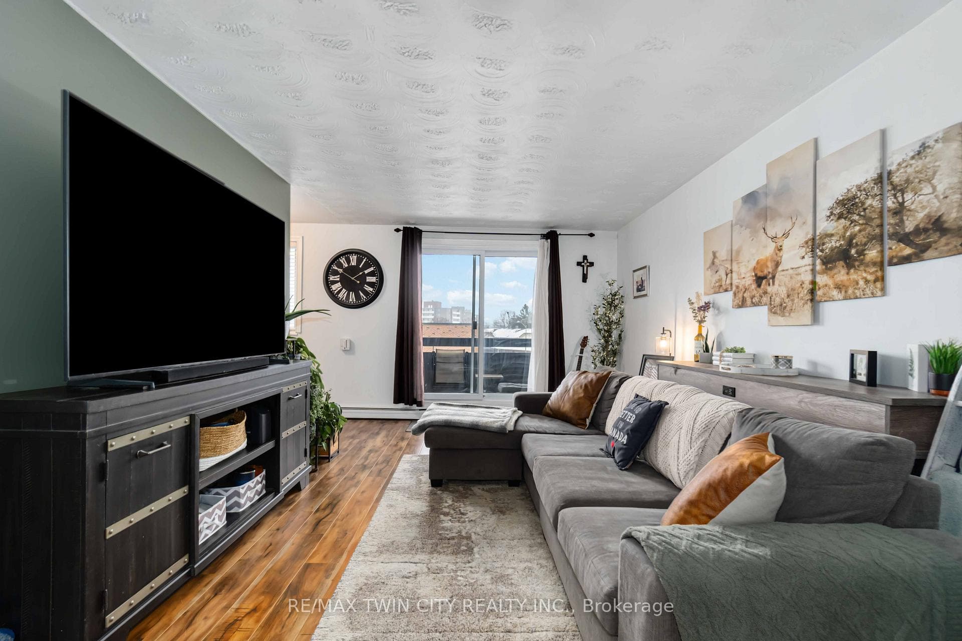 100 Breckenridge Drive Unit 303 photo 16