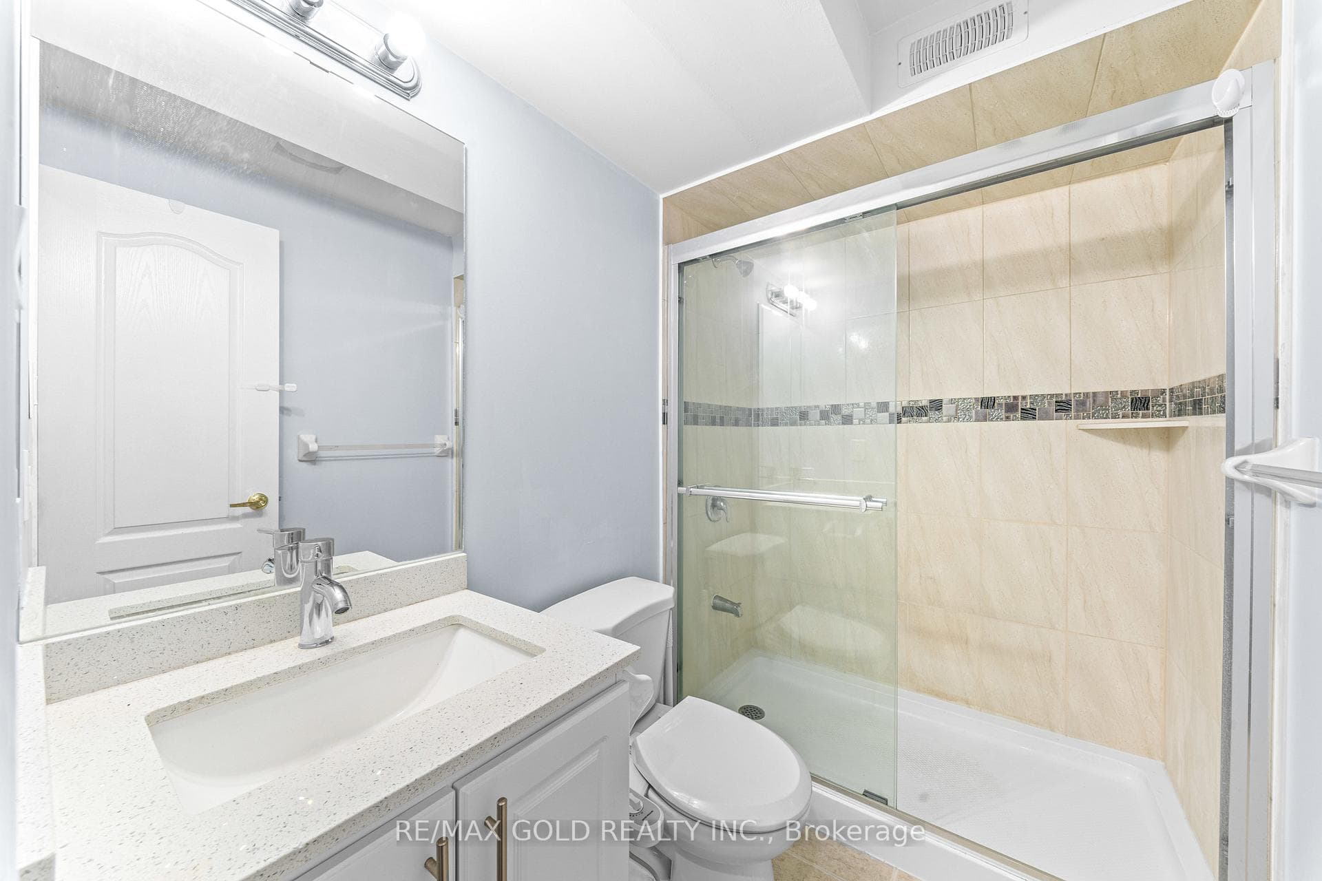 14 Stingray Court photo 39