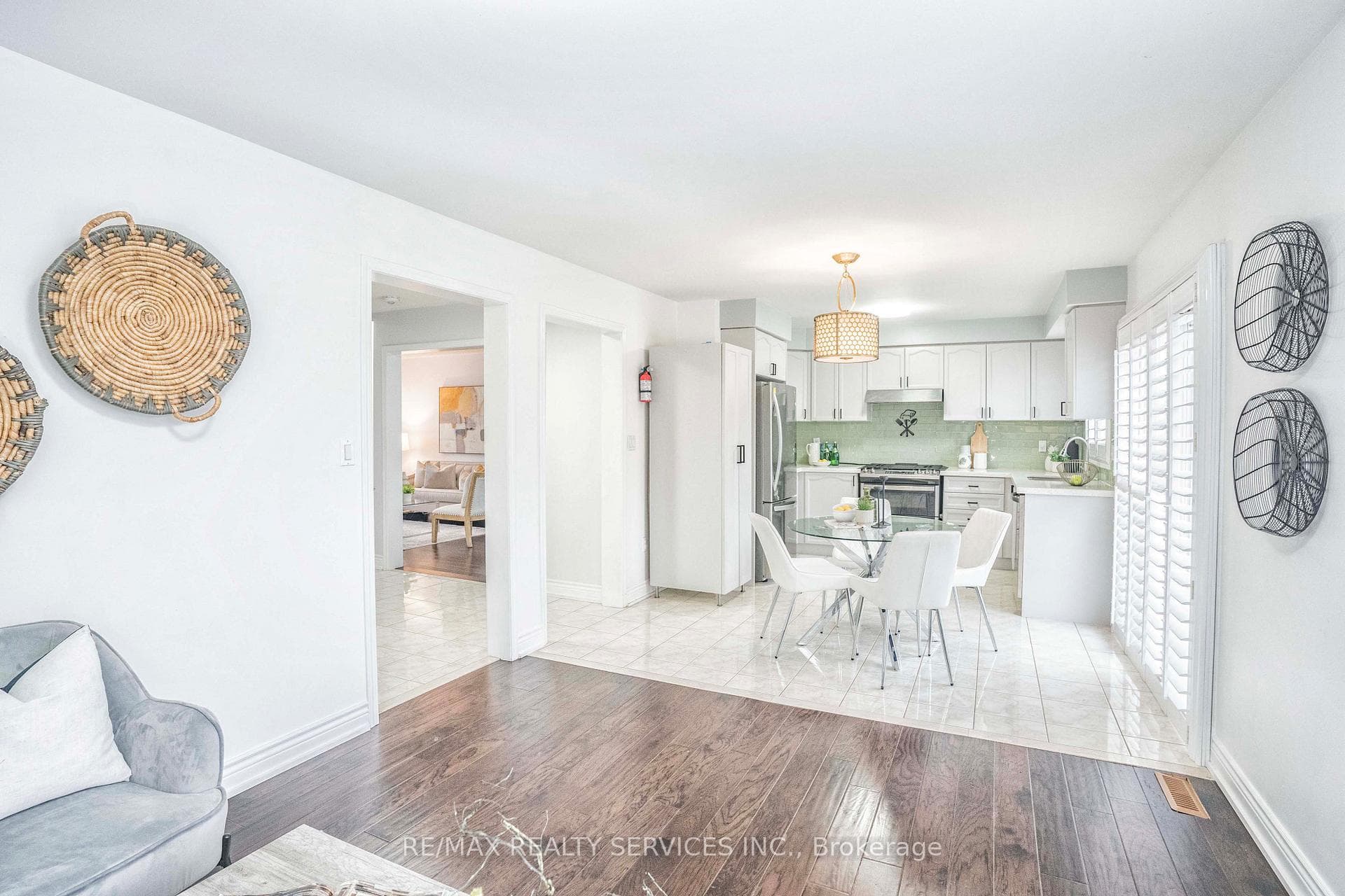 78 Rowland Street photo 13