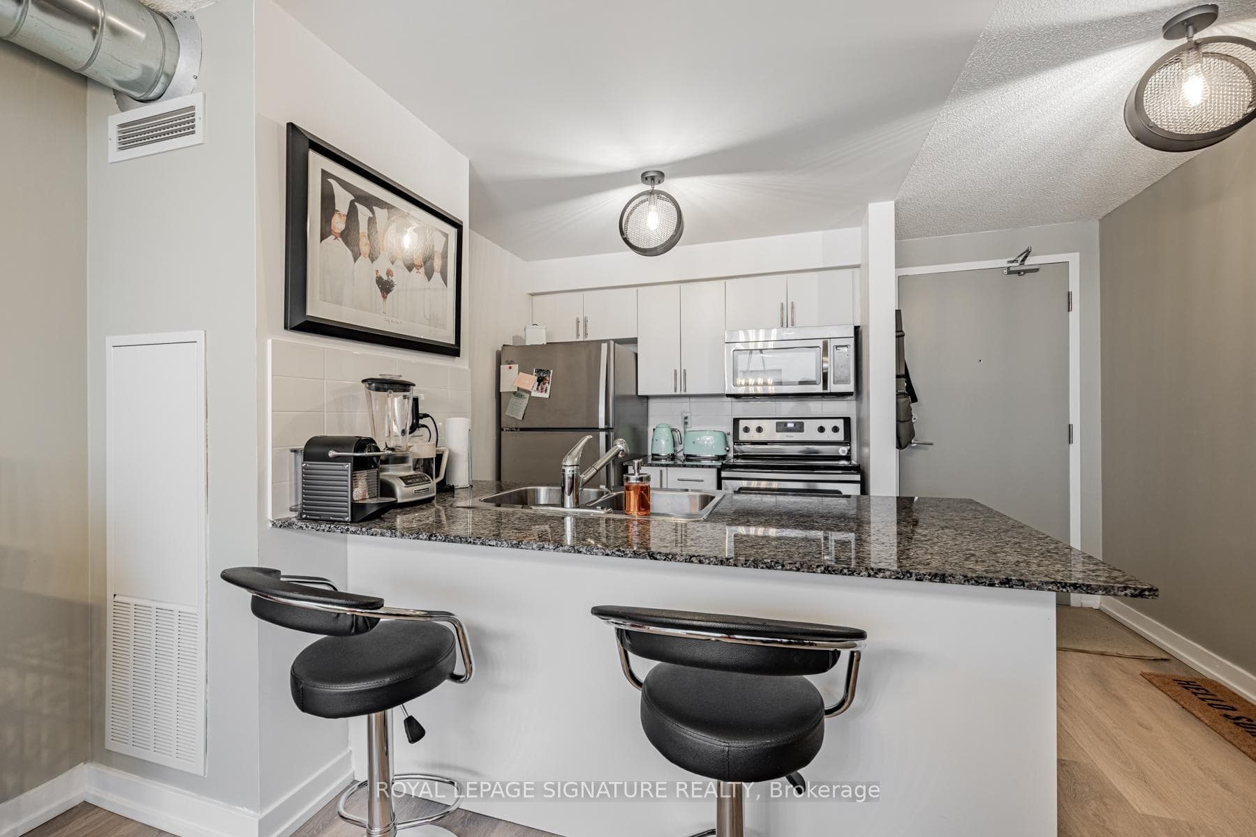 1410 Dupont Street Unit 314 photo 7