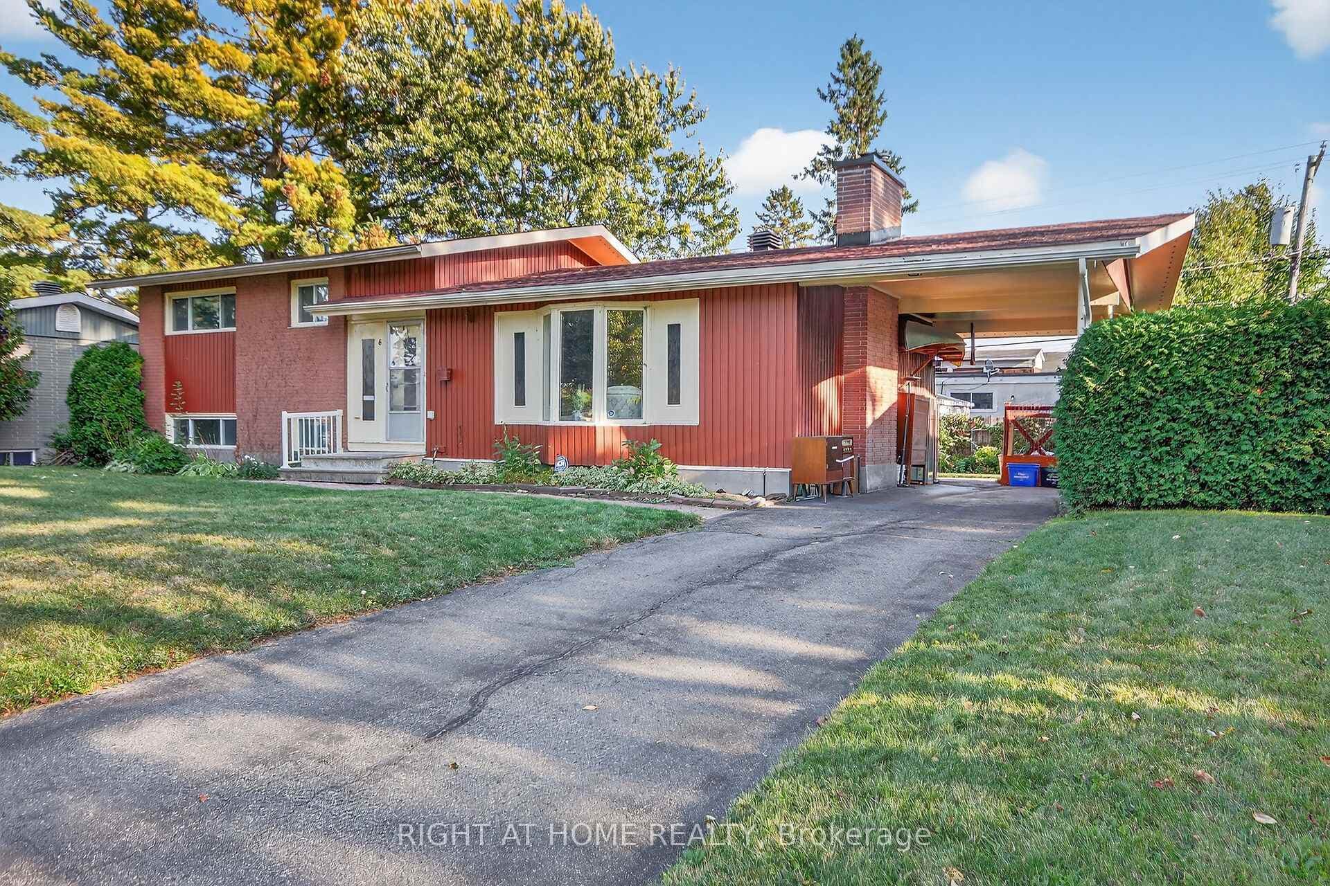 6 Higwood Drive photo 1