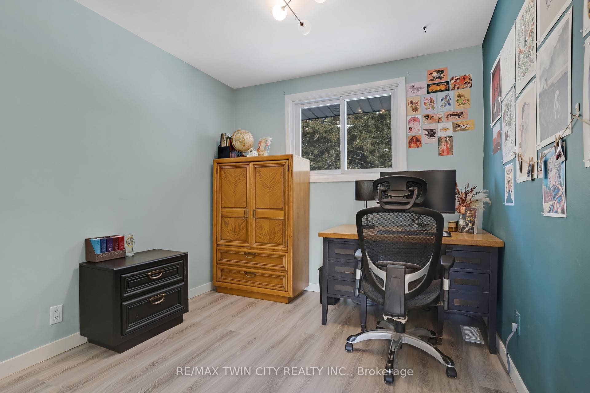 22 Ralgreen Crescent photo 32