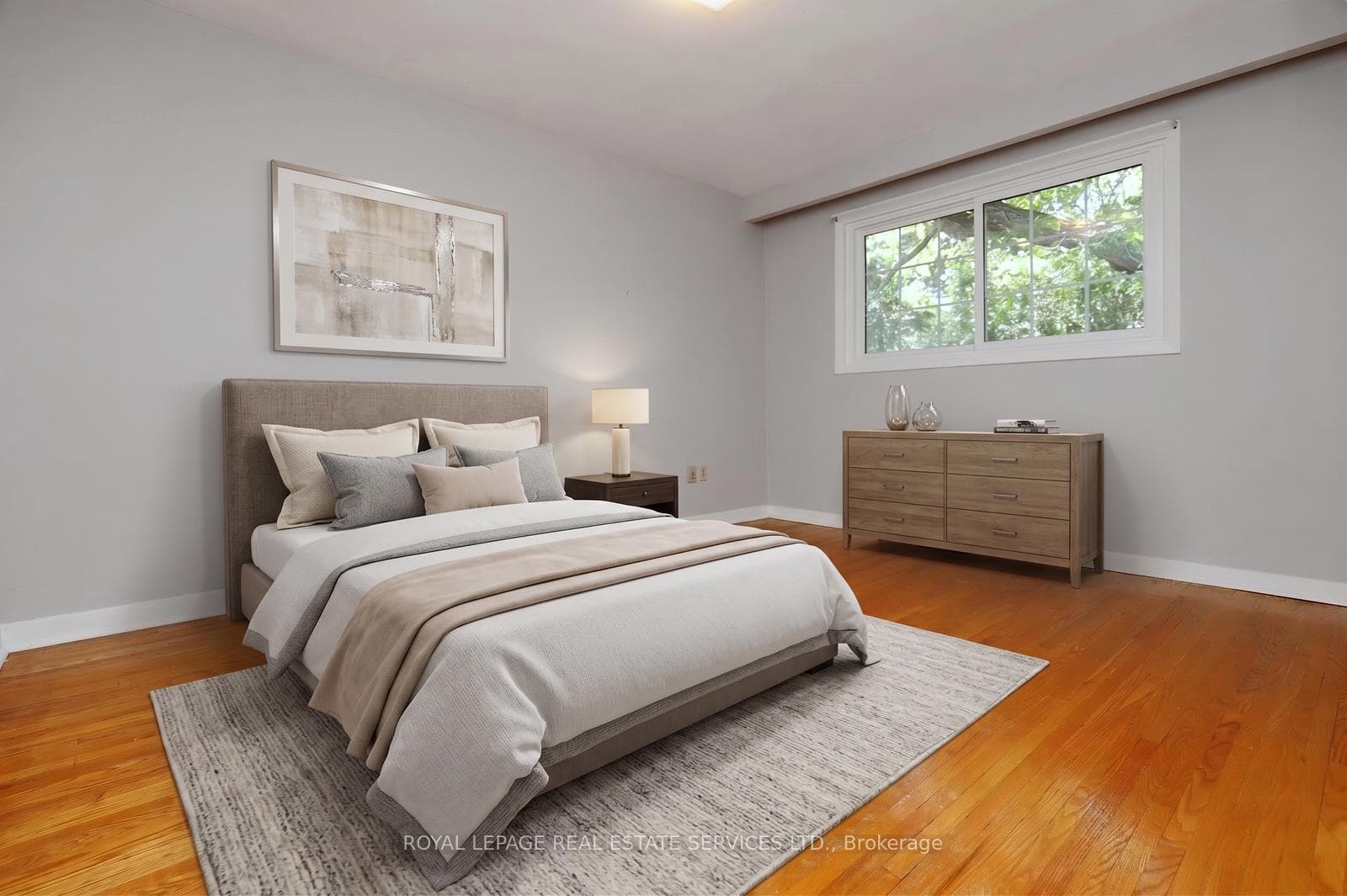 1492 Hillgrove Road photo 35