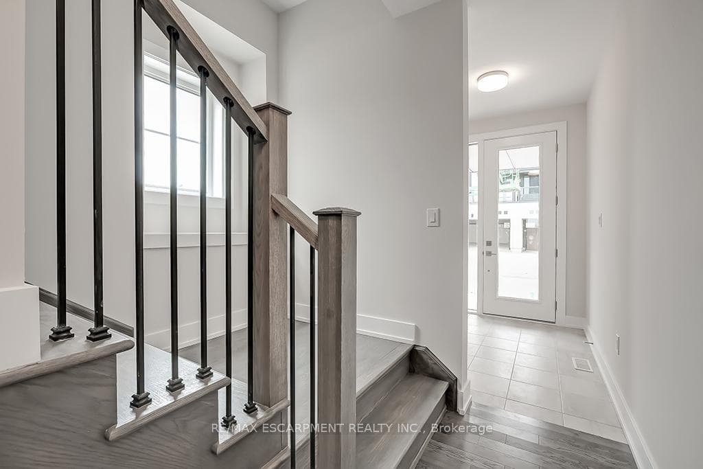 2273 Turnberry Road Unit 67 photo 7