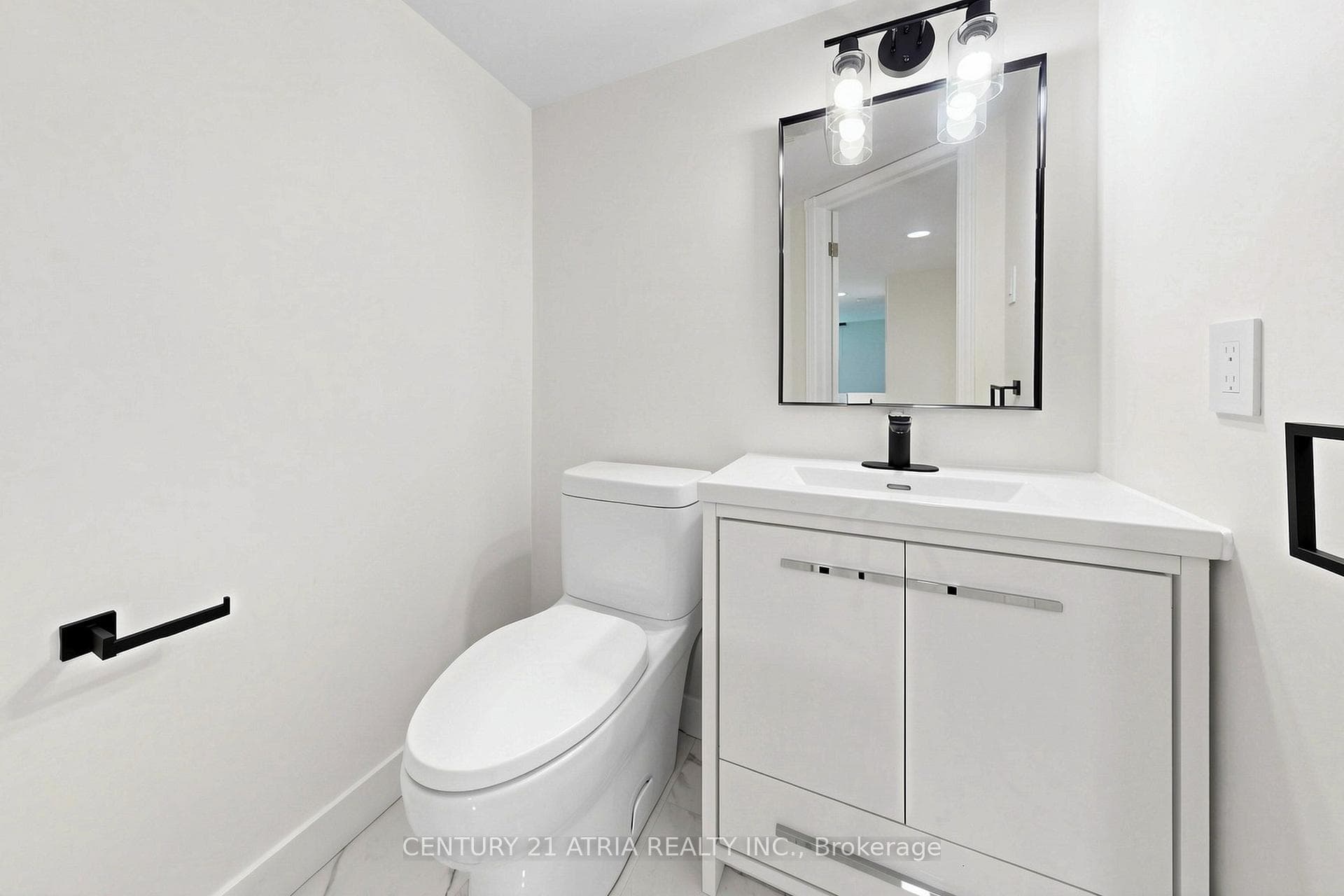 7 Anderson Place photo 41