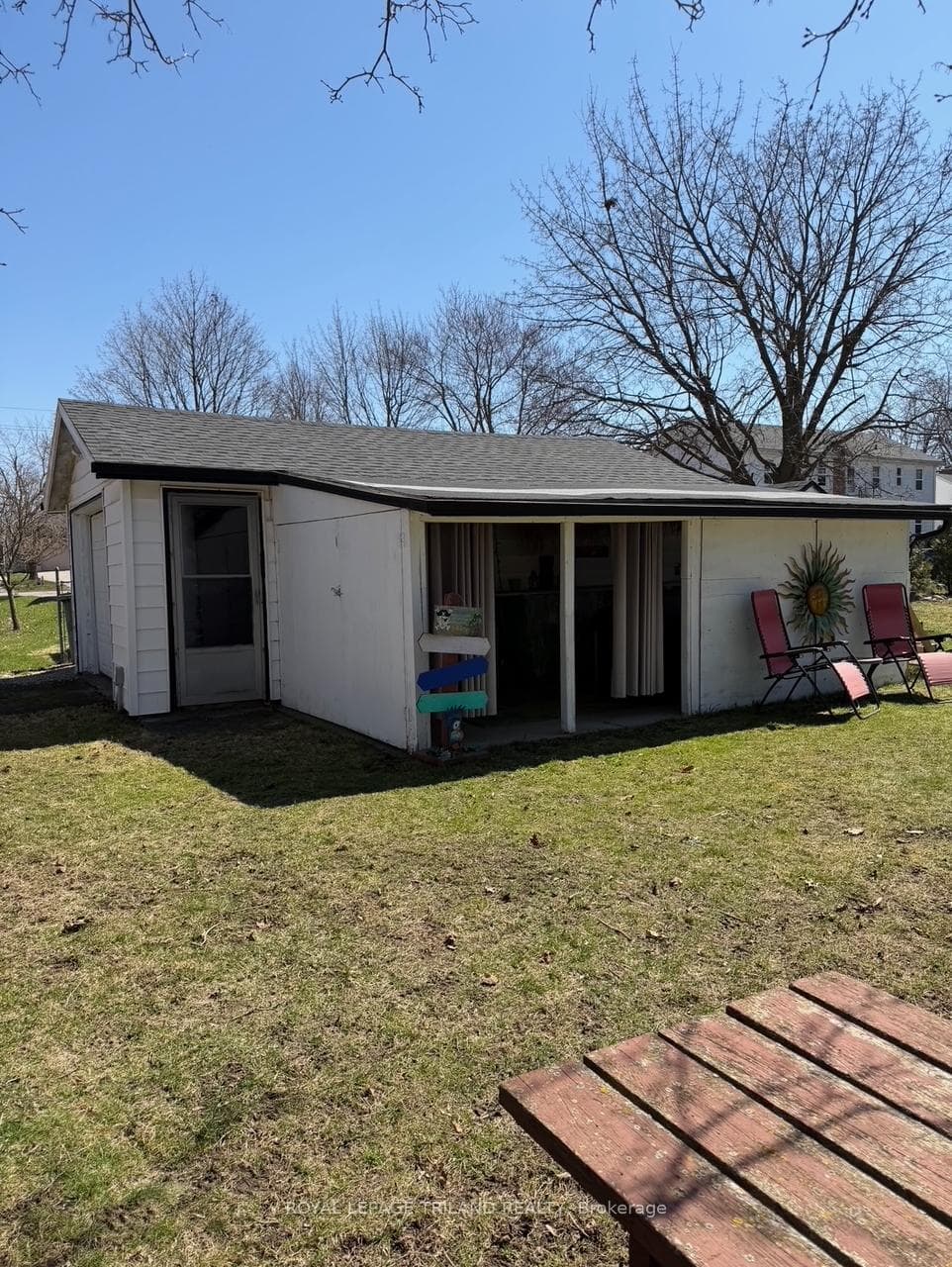 102 Steele Street photo 37