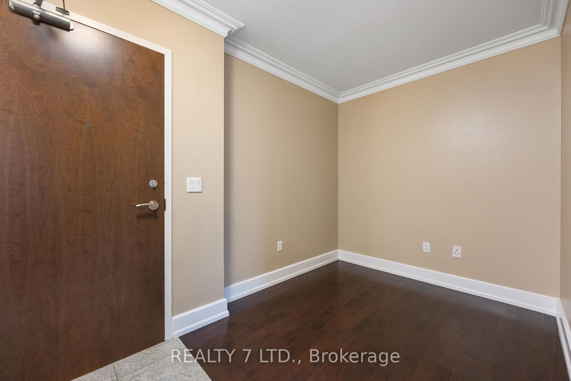 650 Sheppard Avenue Unit 622 photo 25