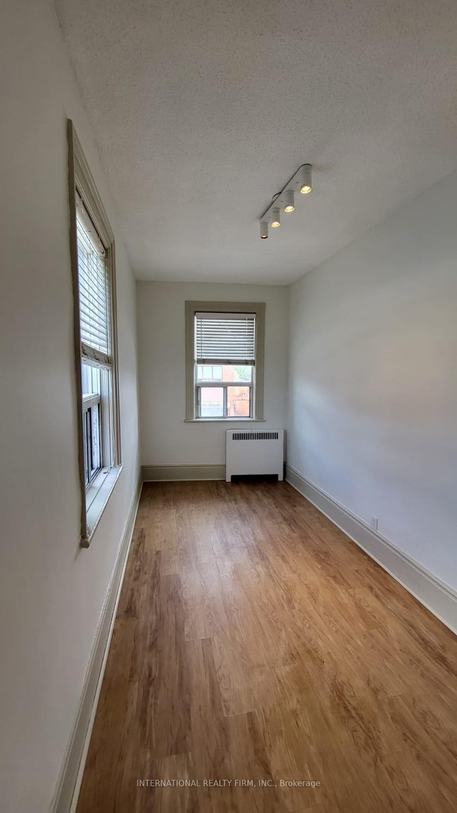 7 Thomas Street Unit 2 photo 7
