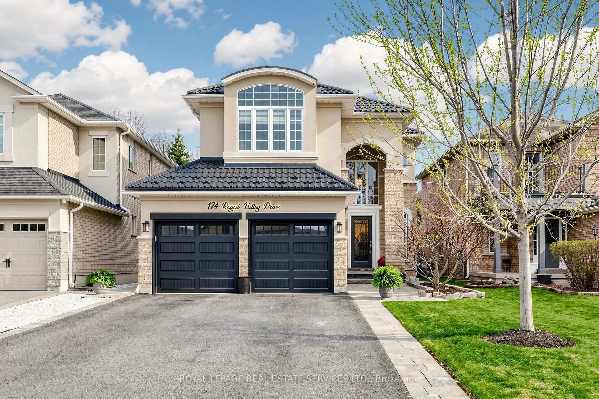 174 Royal Valley Drive photo 2