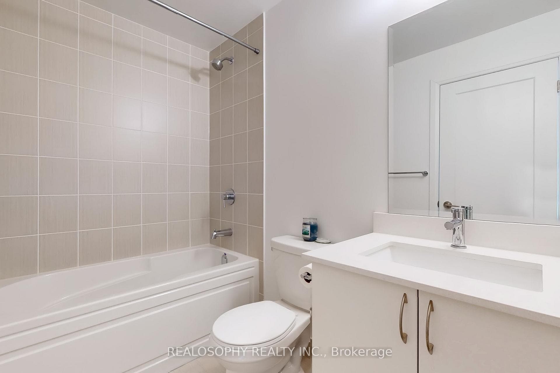 3220 Sheppard Avenue Unit 909 photo 12