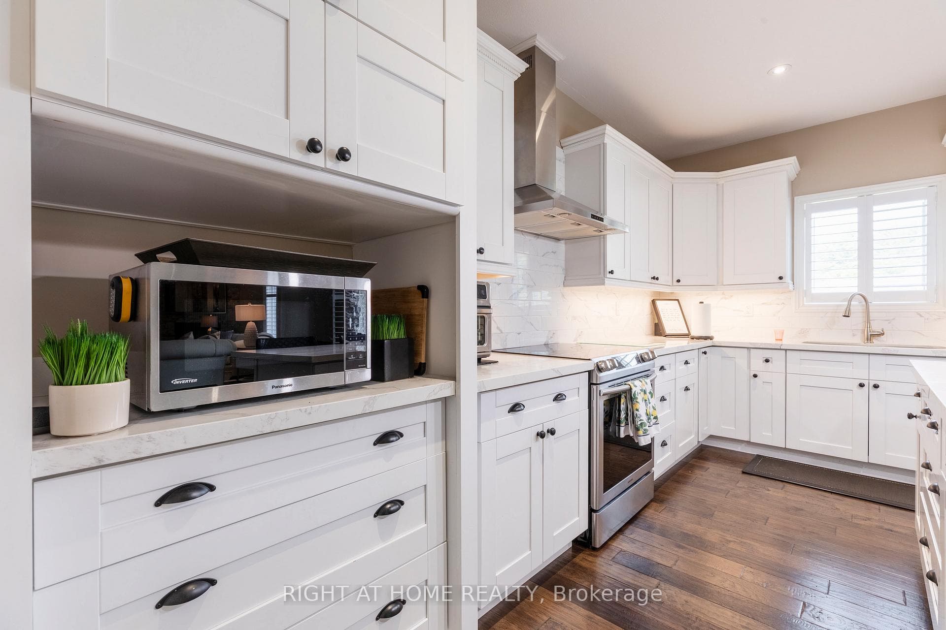 6 Bluenose Drive photo 13