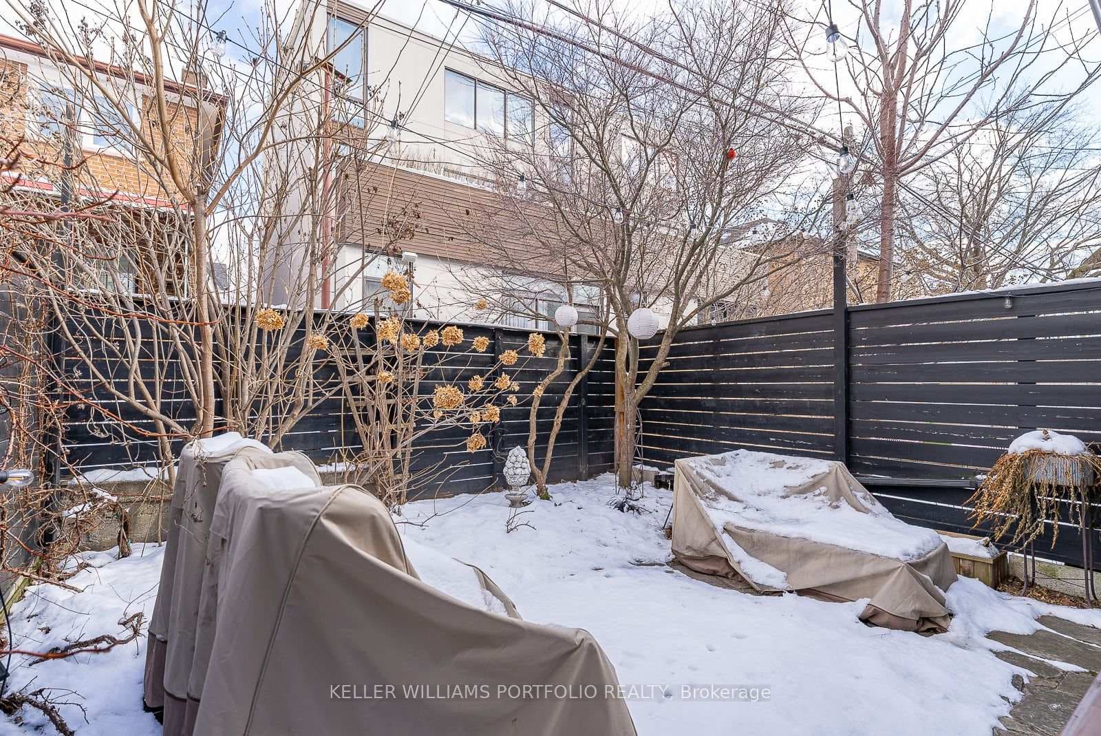 147 Claremont Street photo 41