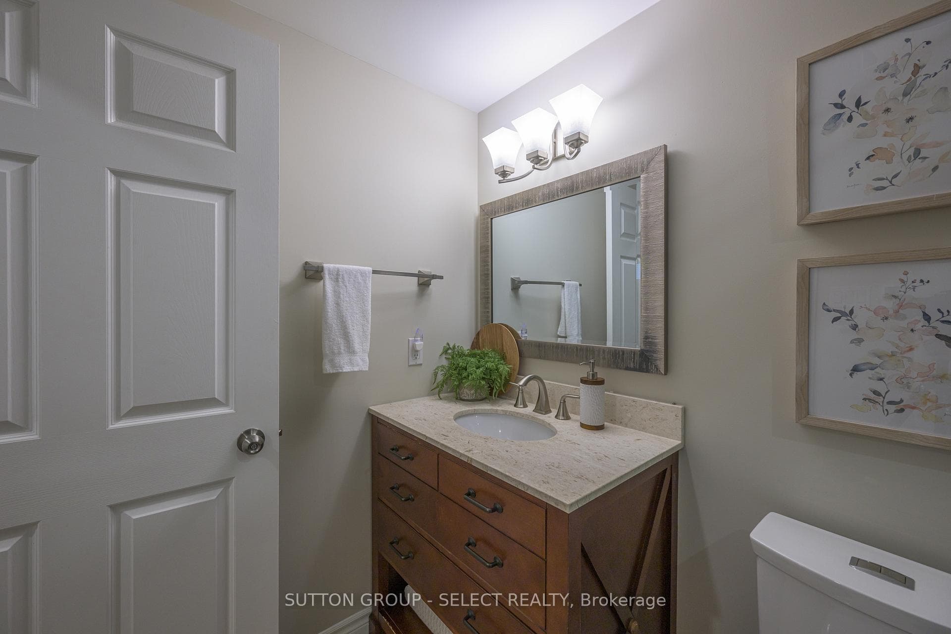 23 Chestnut Hill photo 33