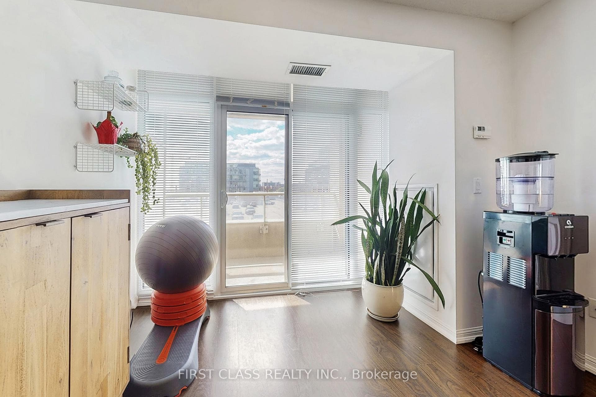 85 East Liberty Street Unit 619 photo 9